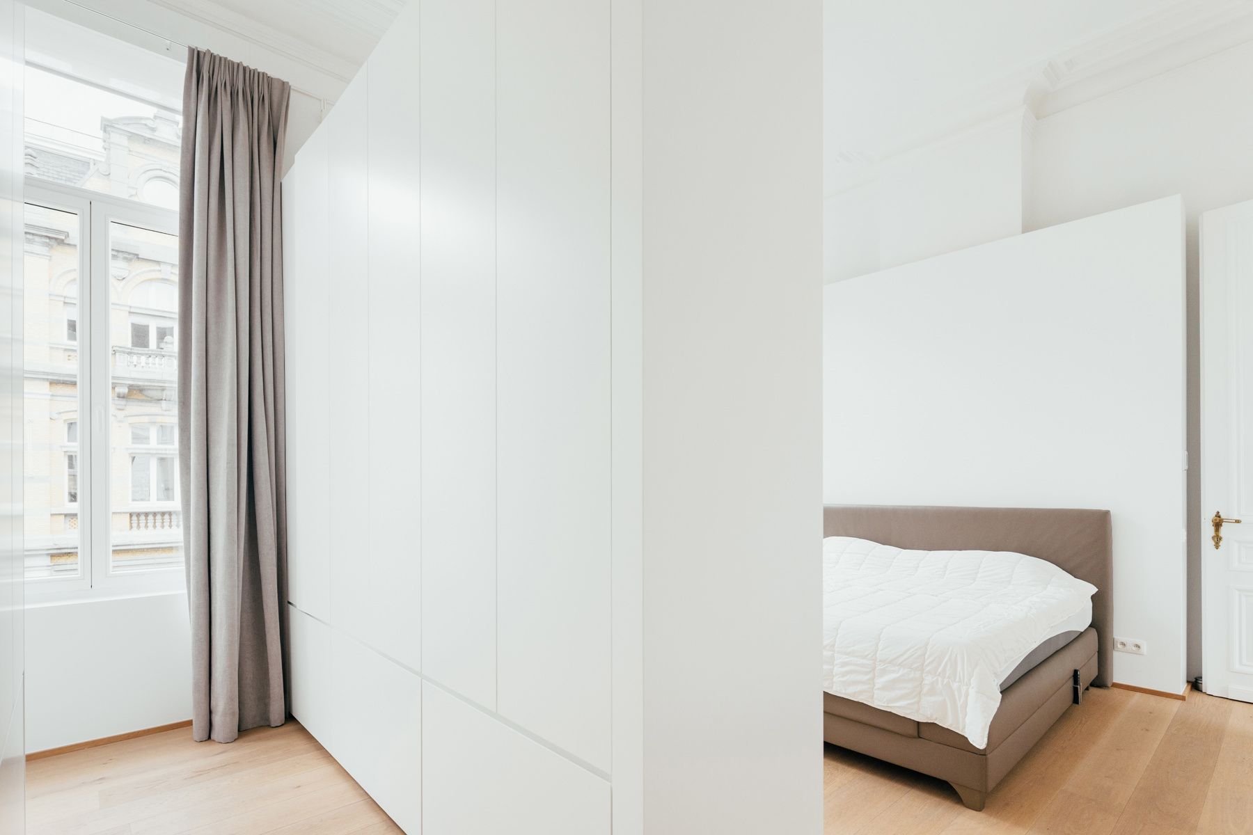 Luxueus gerenoveerde herenwoning op het bruisende Zuid foto 20