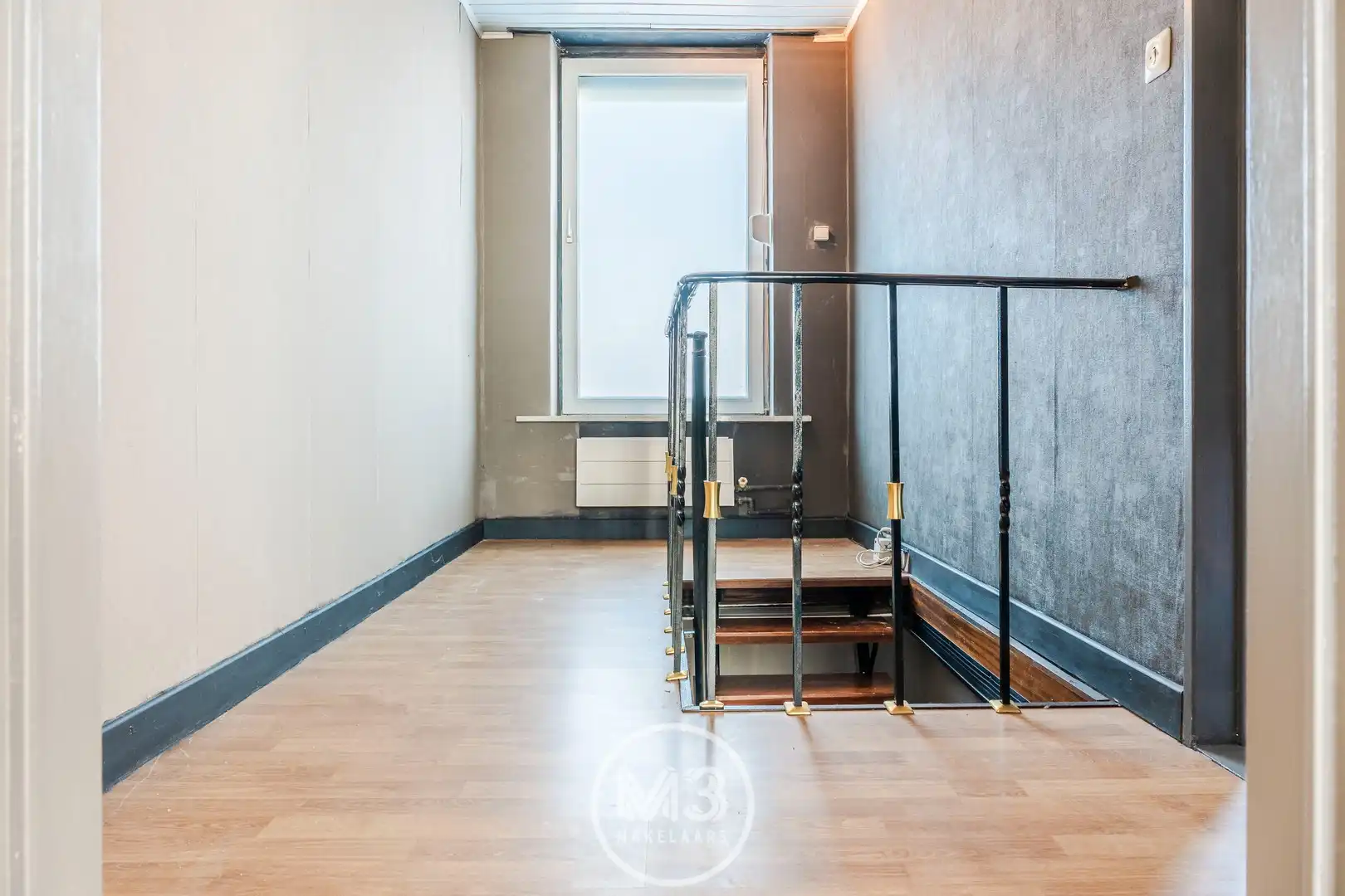 Ruime bel-étage woning met grote tuin foto 8