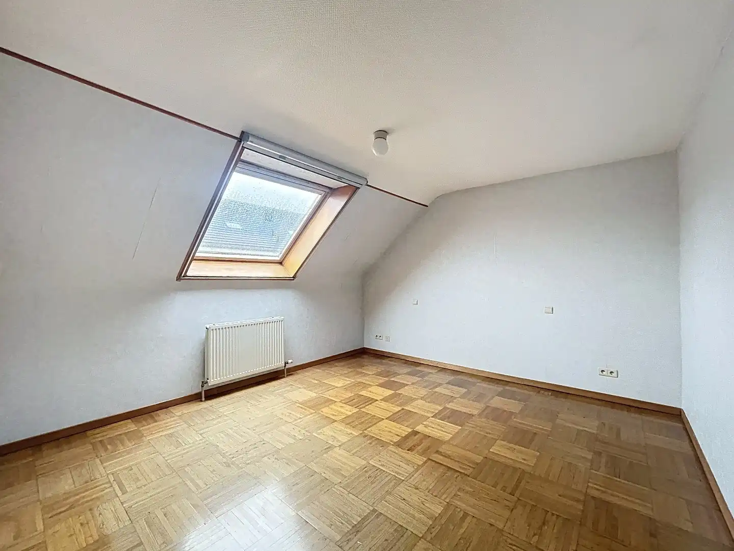 Instapklaar duplex appartement te Kessel-Lo! foto 10