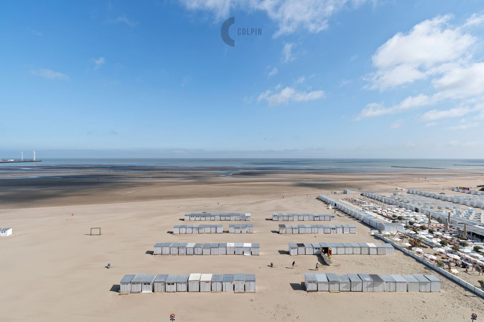 Fenomenaal hoekappartement met panoramisch zeezicht. foto 8