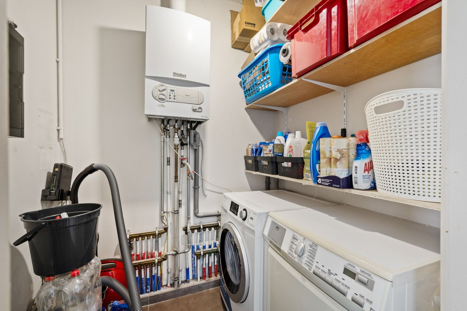 Centraal gelegen gelijkvloers appartement met terras en ondergrondse staanplaats in Herselt foto 13