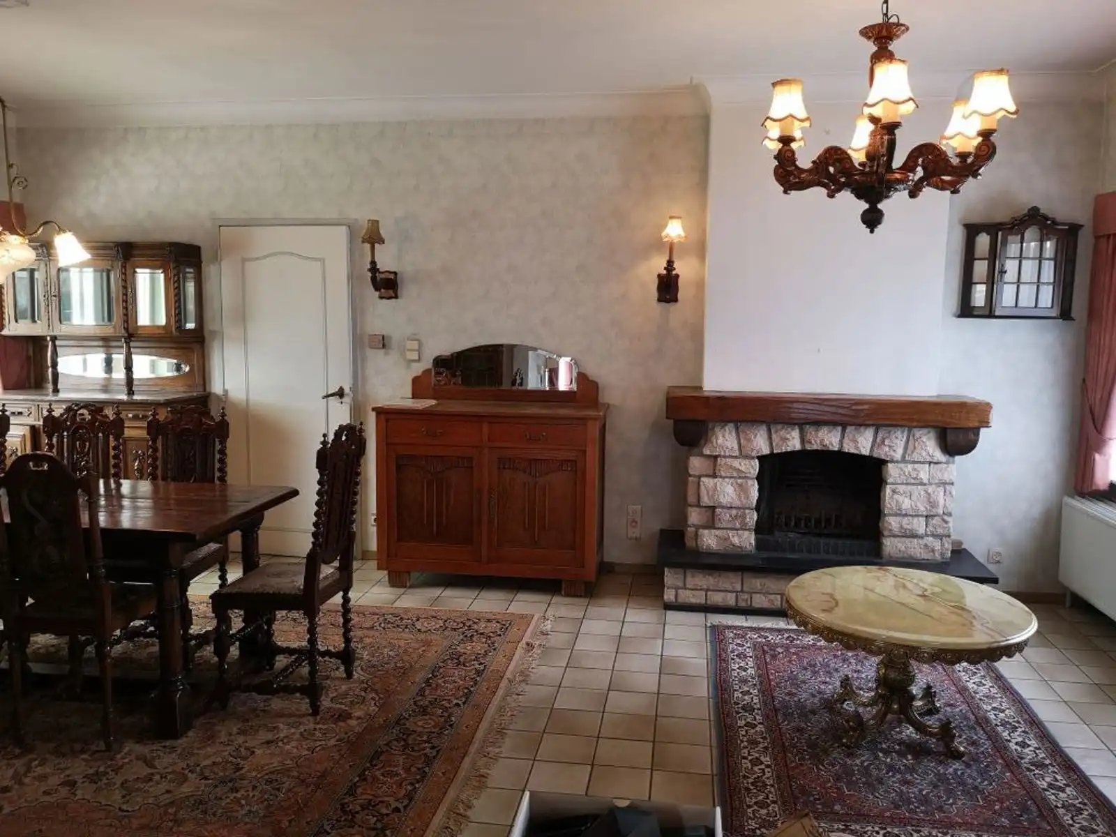 Mooi gelegen gezinswoning foto 4