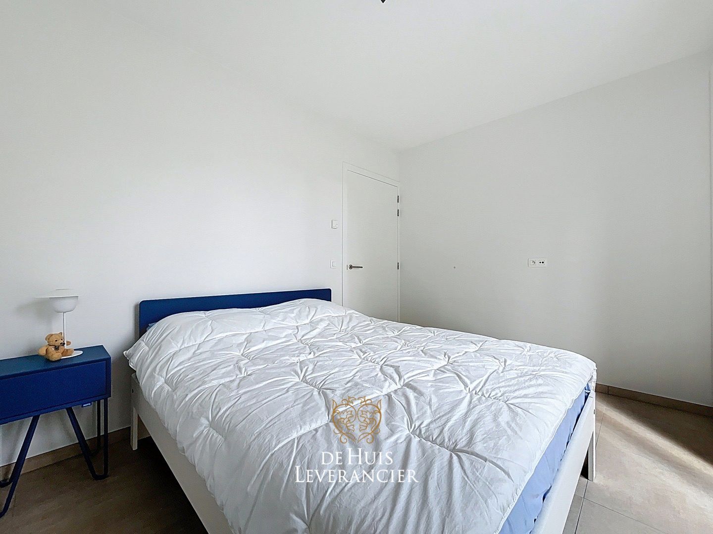 Discrete luxe & tijdloze elegantie : subliem nieuwbouwappartement met terras en gemeenschappelijk tuin te koop in Boechout foto 14