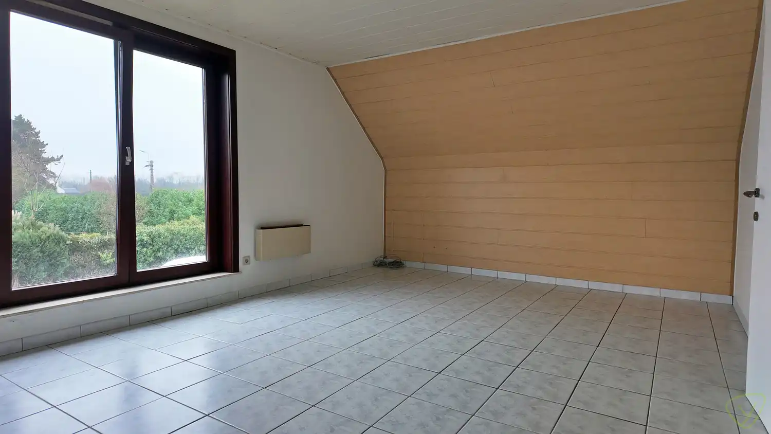 Ruime alleenstaande woning in fermettestijl op landelijke ligging te Zomergem! foto 12