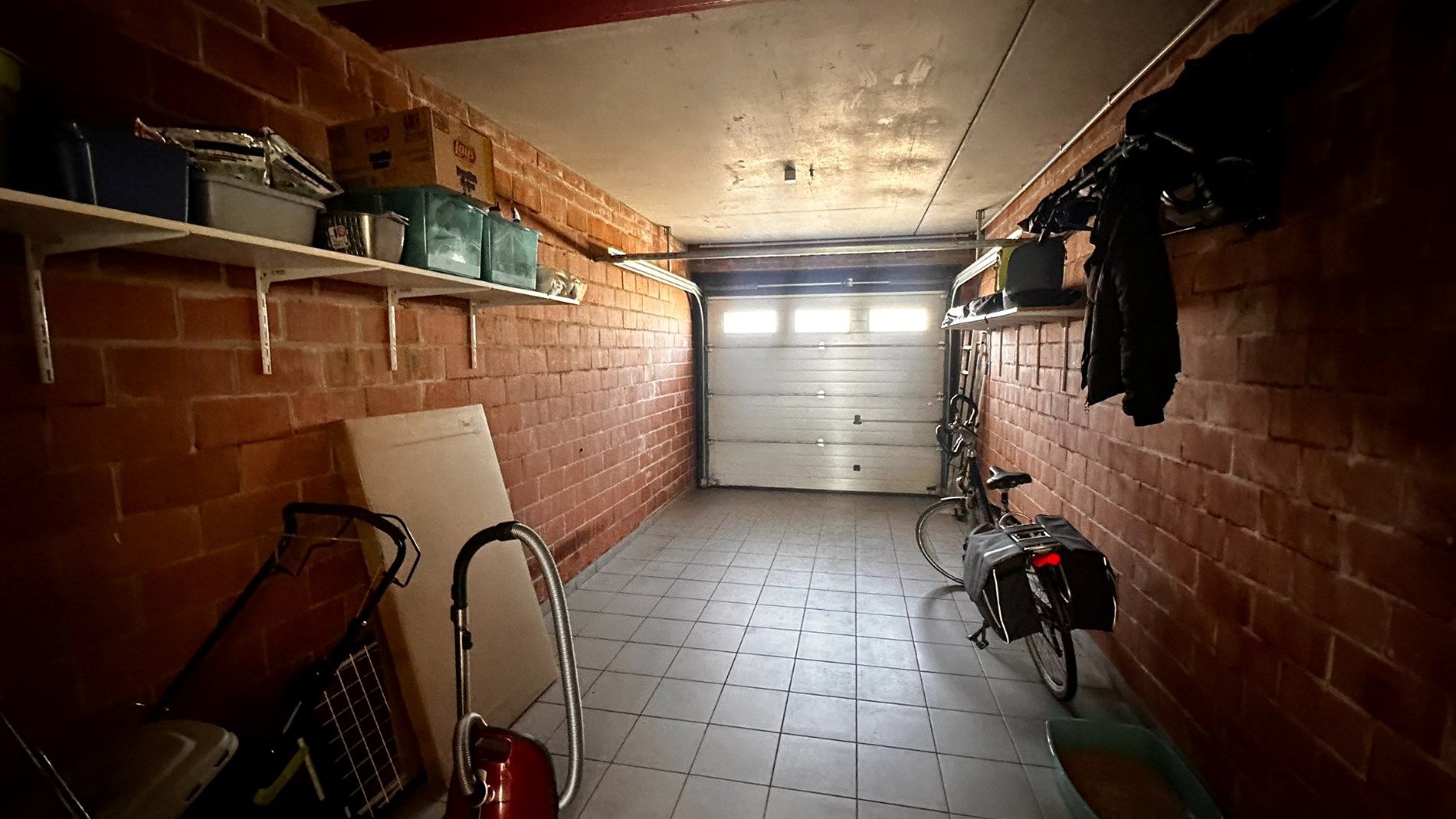 Ruime halfopen bebouwing met tuin, garage en 4 slaapkamers in Lokeren foto 6