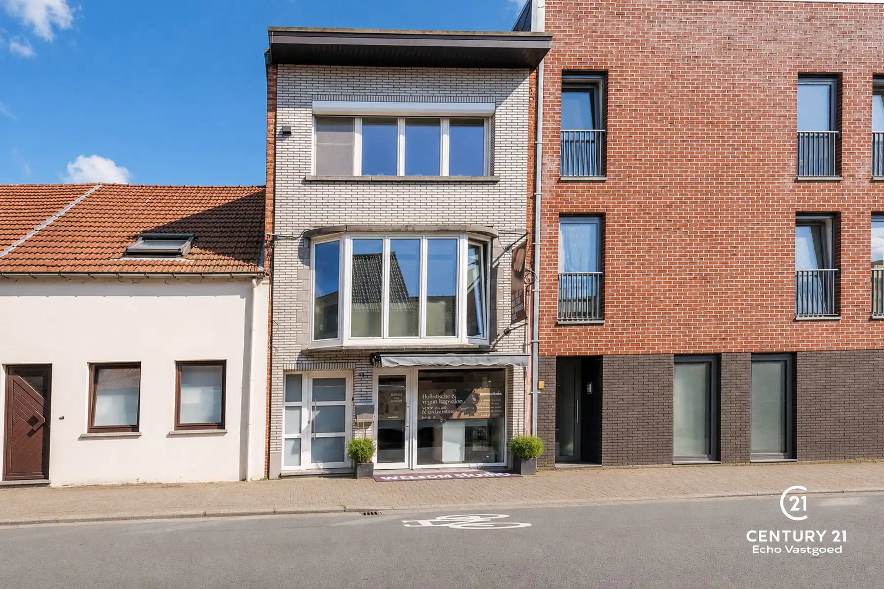 Instapklaar, energiezuinig wonen mét handelsruimte en garage foto 28