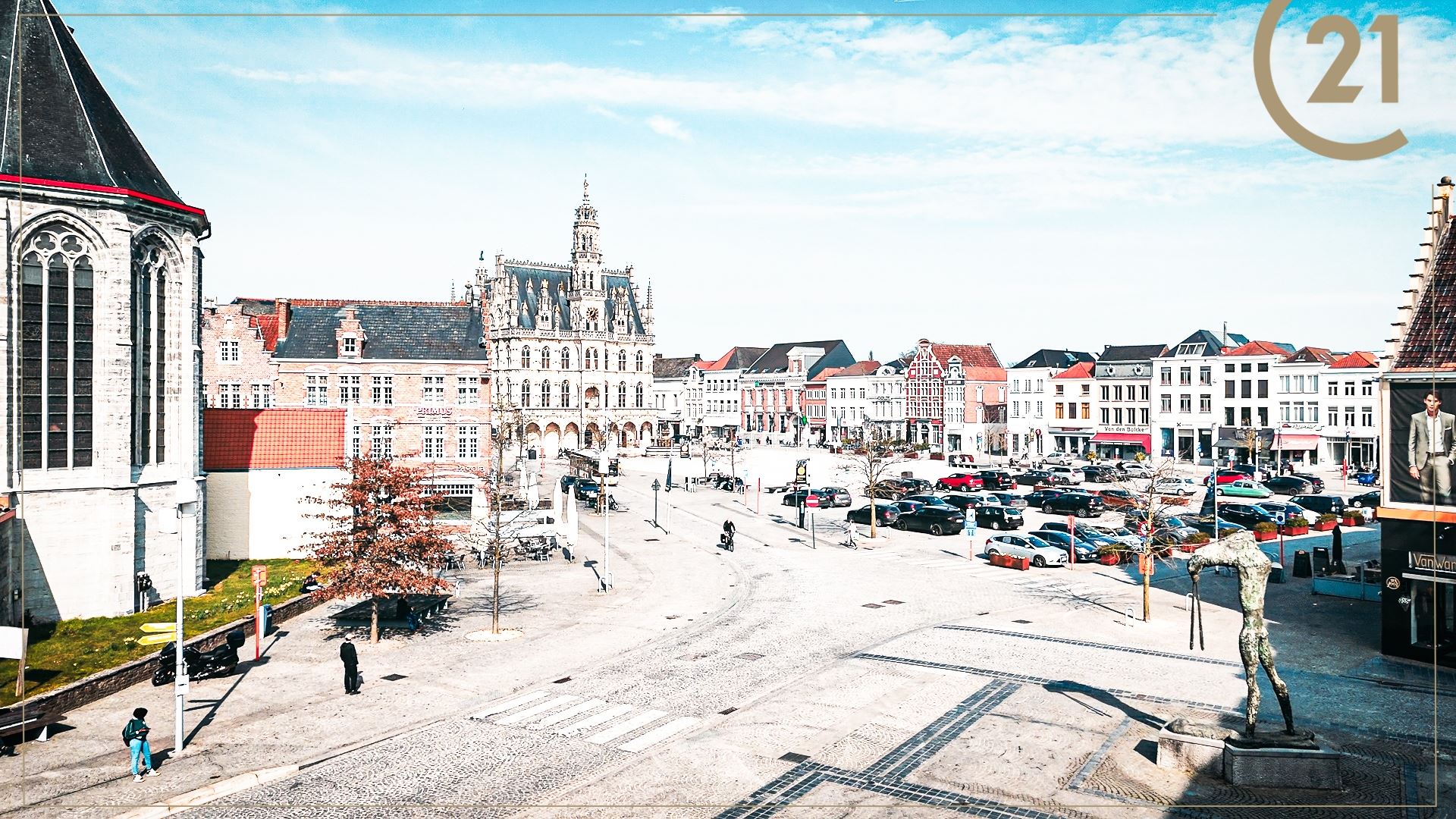 Historisch handelspand op de markt te Oudenaarde foto 10