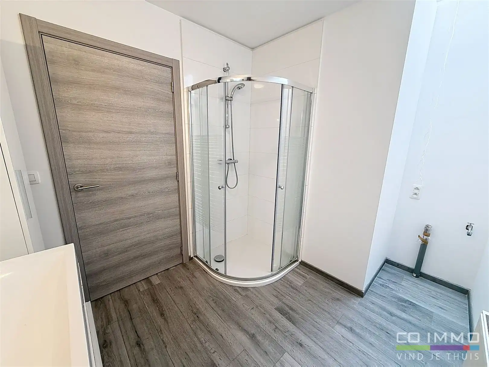 Mooi duplex app, 2 slpks, terrassen en parking foto 20