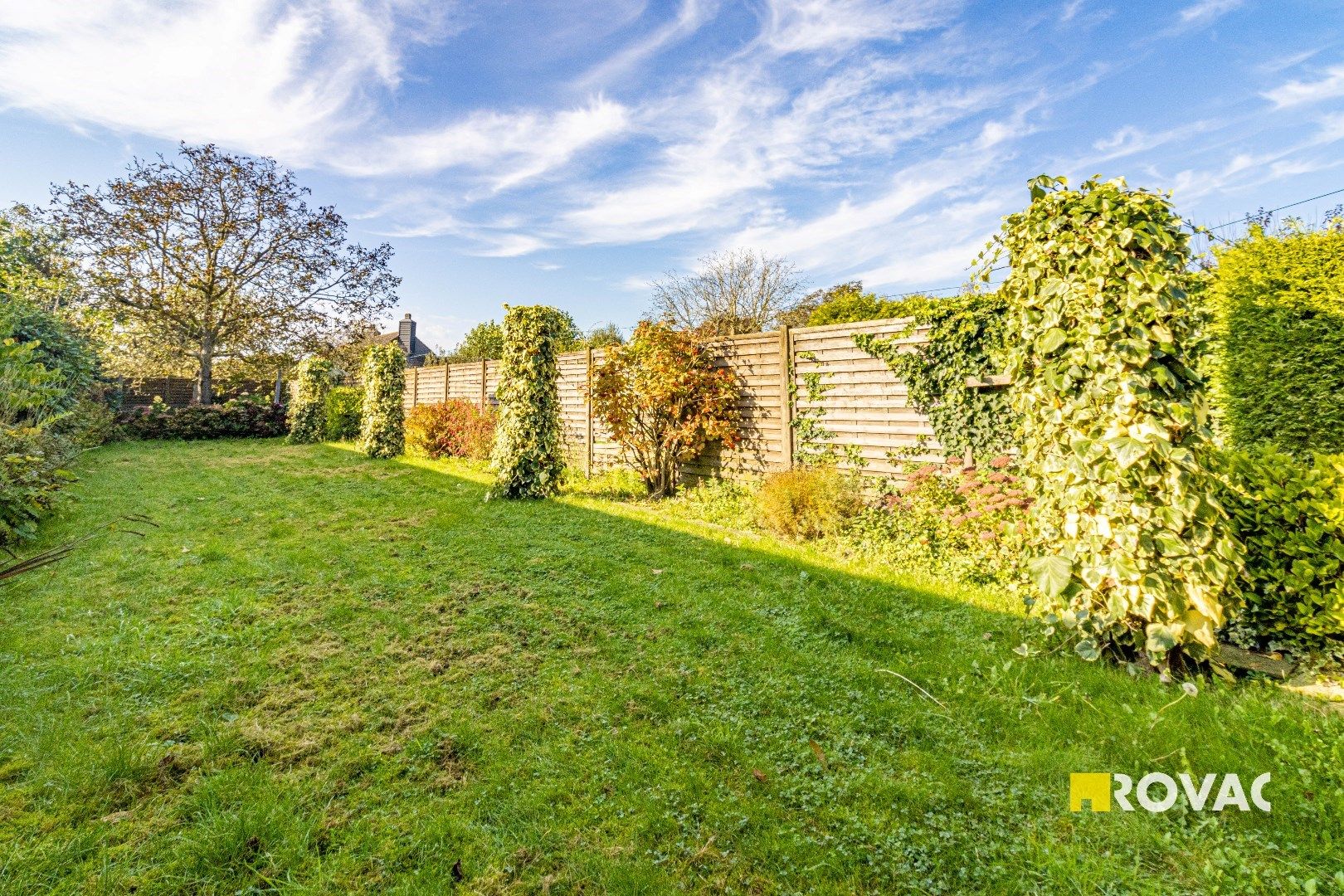 Zeer ruime woning met veel potentieel nabij centrum foto 16