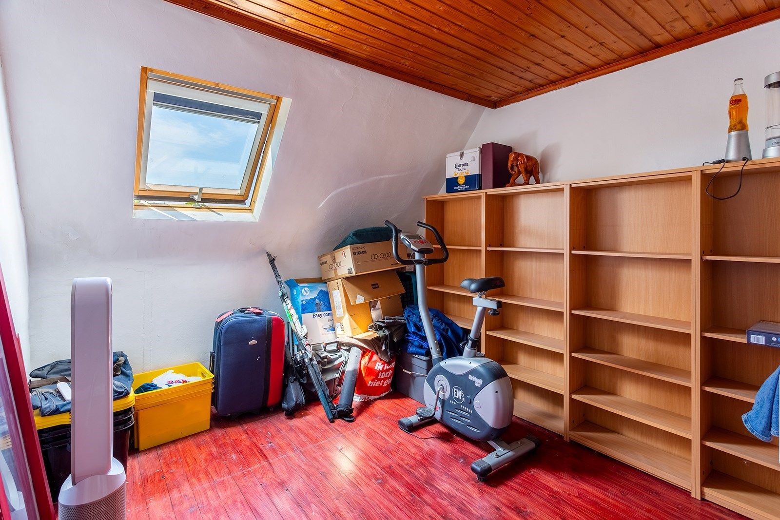 Te renoveren zeer goed gelegen woning met zuidwest tuin foto 20