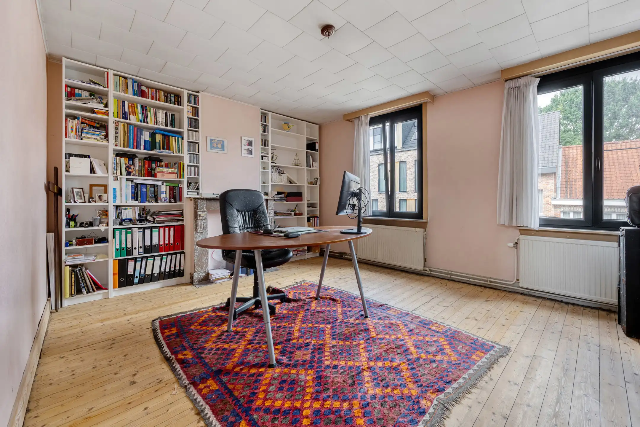 Karaktervolle woning met diepe tuin in Wommelgem foto 16