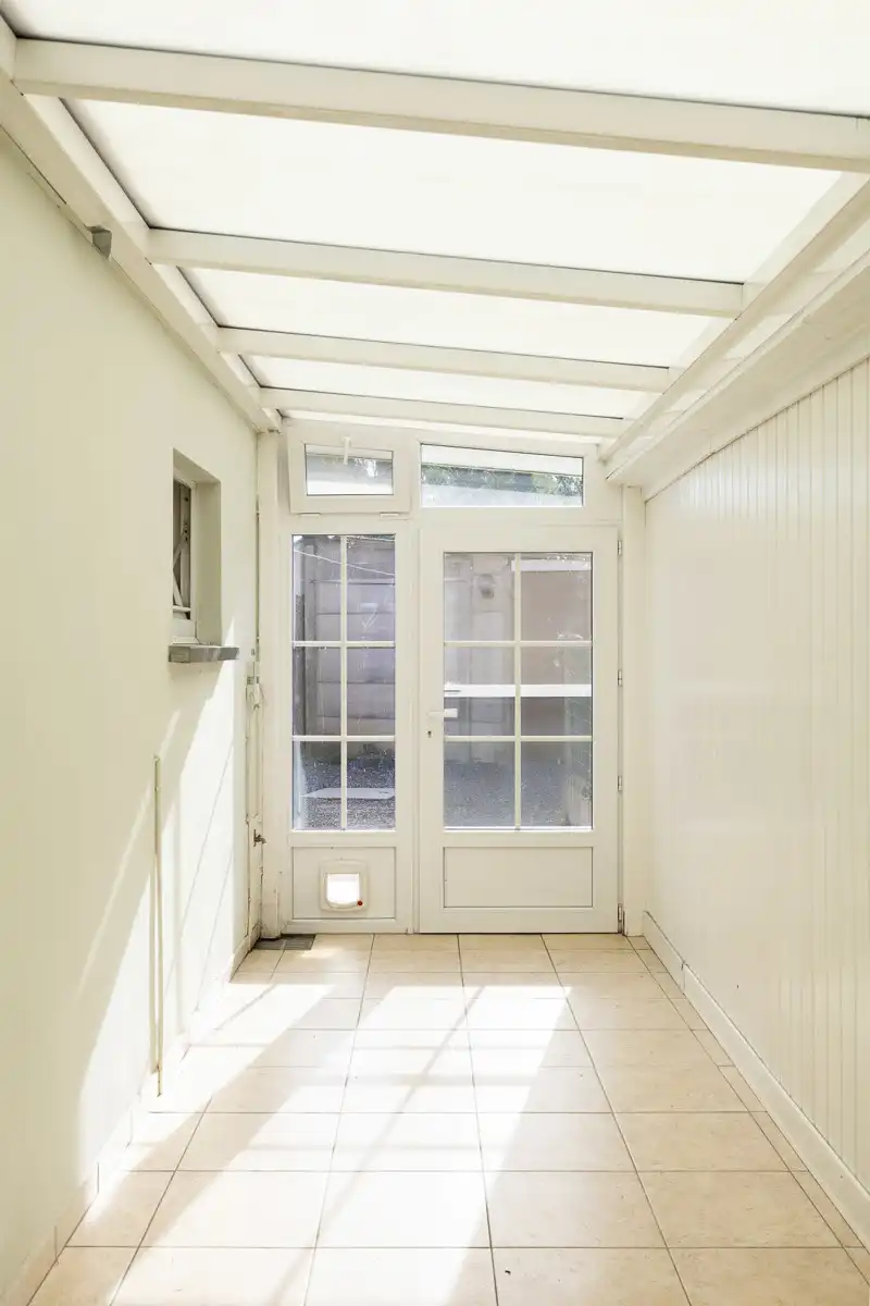 Leuke woning met grote tuin foto 17