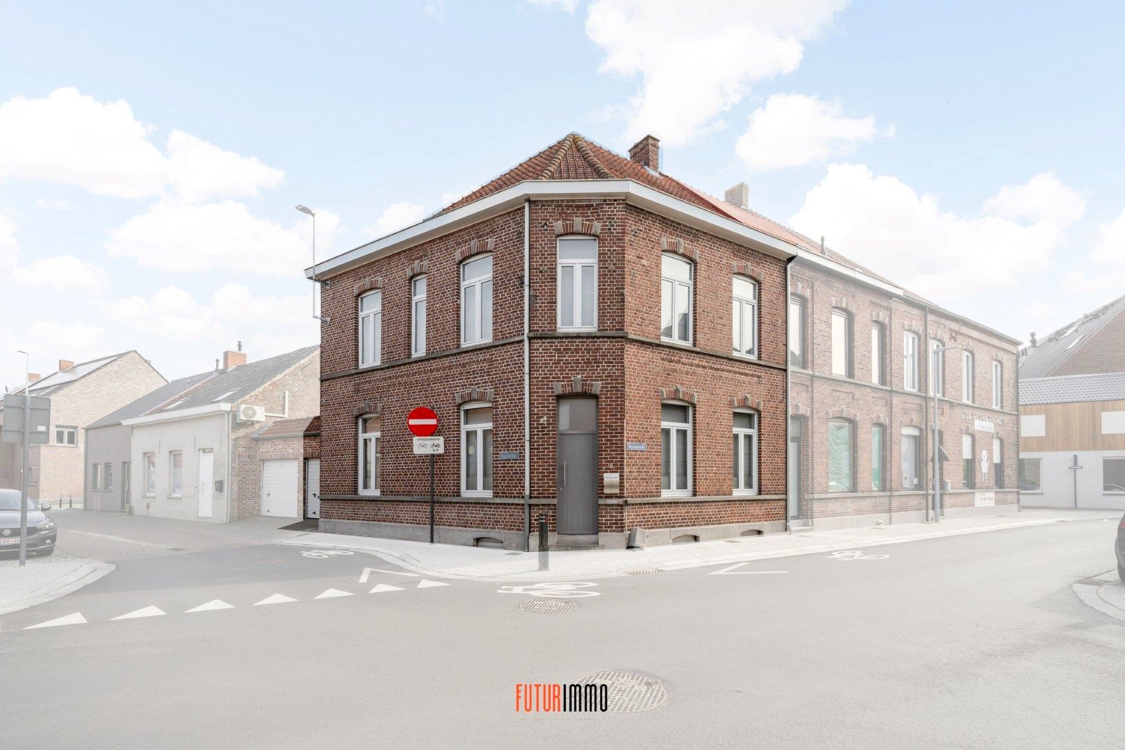 ()=>{if(producerUpdateValueVersion(node),producerAccessed(node),node.value===ERRORED)throw node.error;return node.value} Wijnendalestraat 8 - - 8800 Roeselare