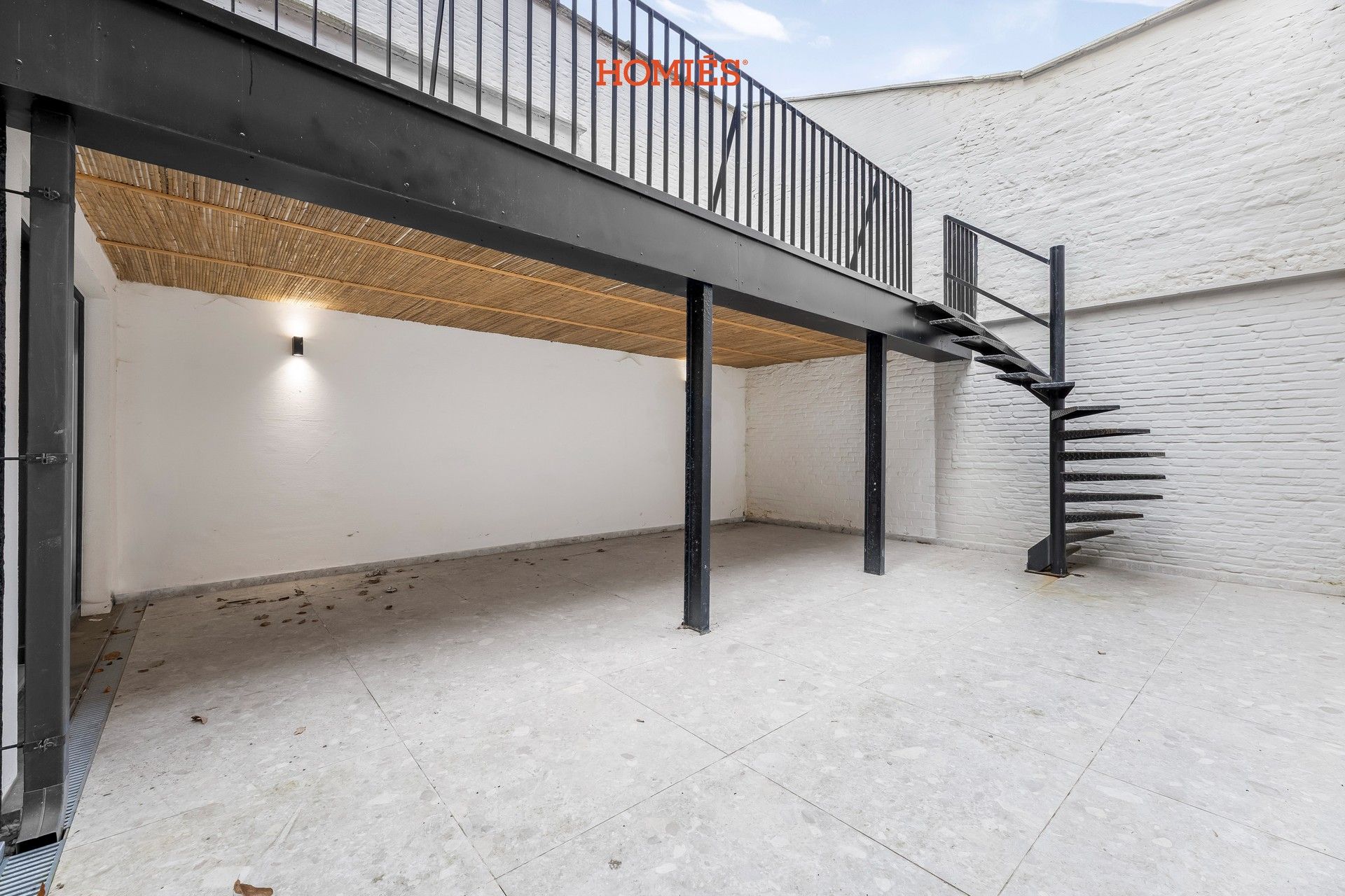 Gerenoveerd herenhuis met 6 slpk, 3 badk in centrum Leuven! foto 9