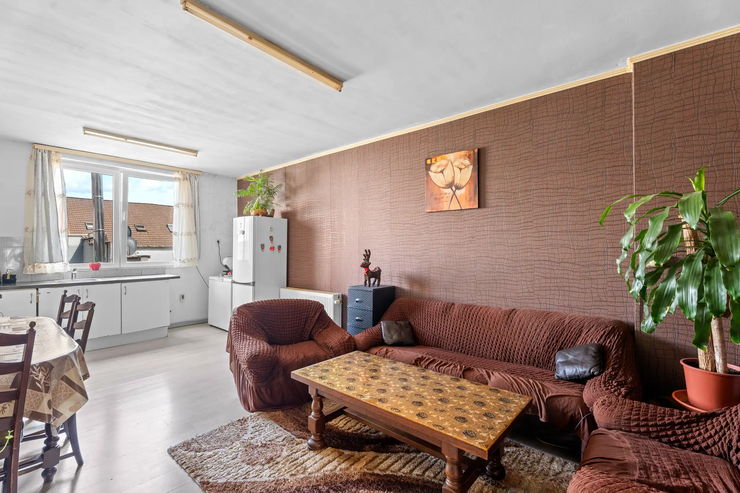 Unieke kans: Goeddraaiende pizzazaak met appartement! foto 9