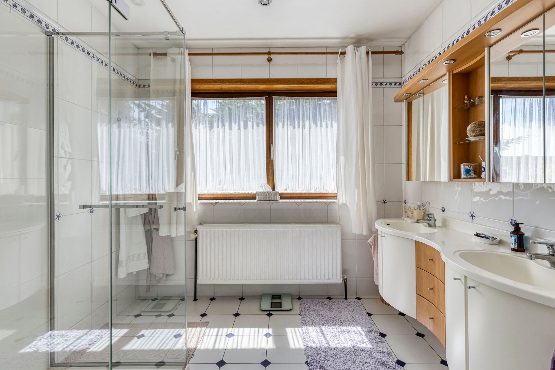 VOLLEDIG INSTAPKLARE VILLA TE KOOP IN DE GEMEENTE WEMMEL! foto 25
