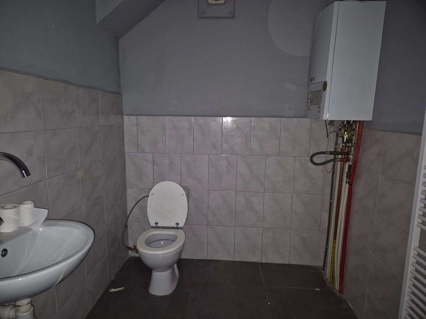 Handelszaak op toplocatie met paring in Maasmechelen  foto 10