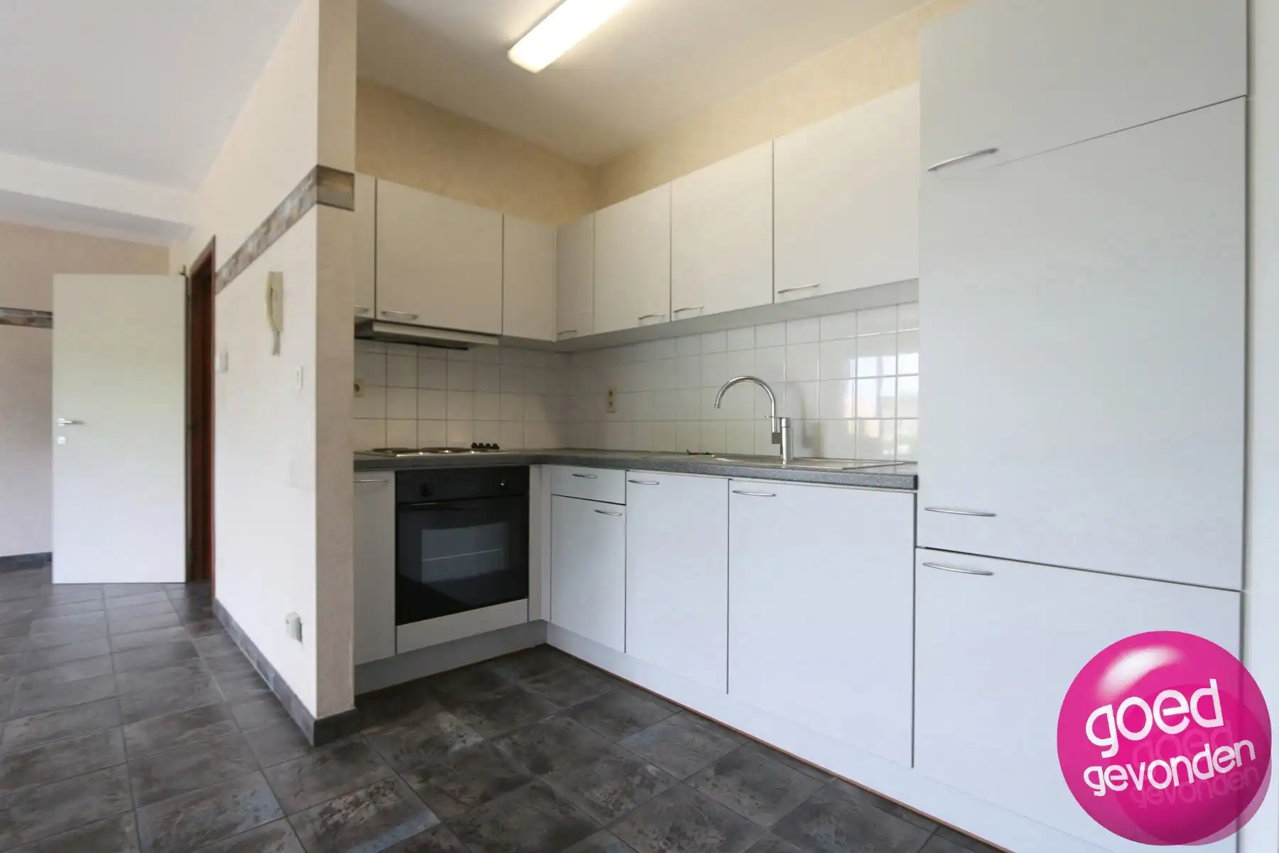 APP - 2 SLK - PARKING - KELDER - UITSTEKENDE LIGGING foto 6