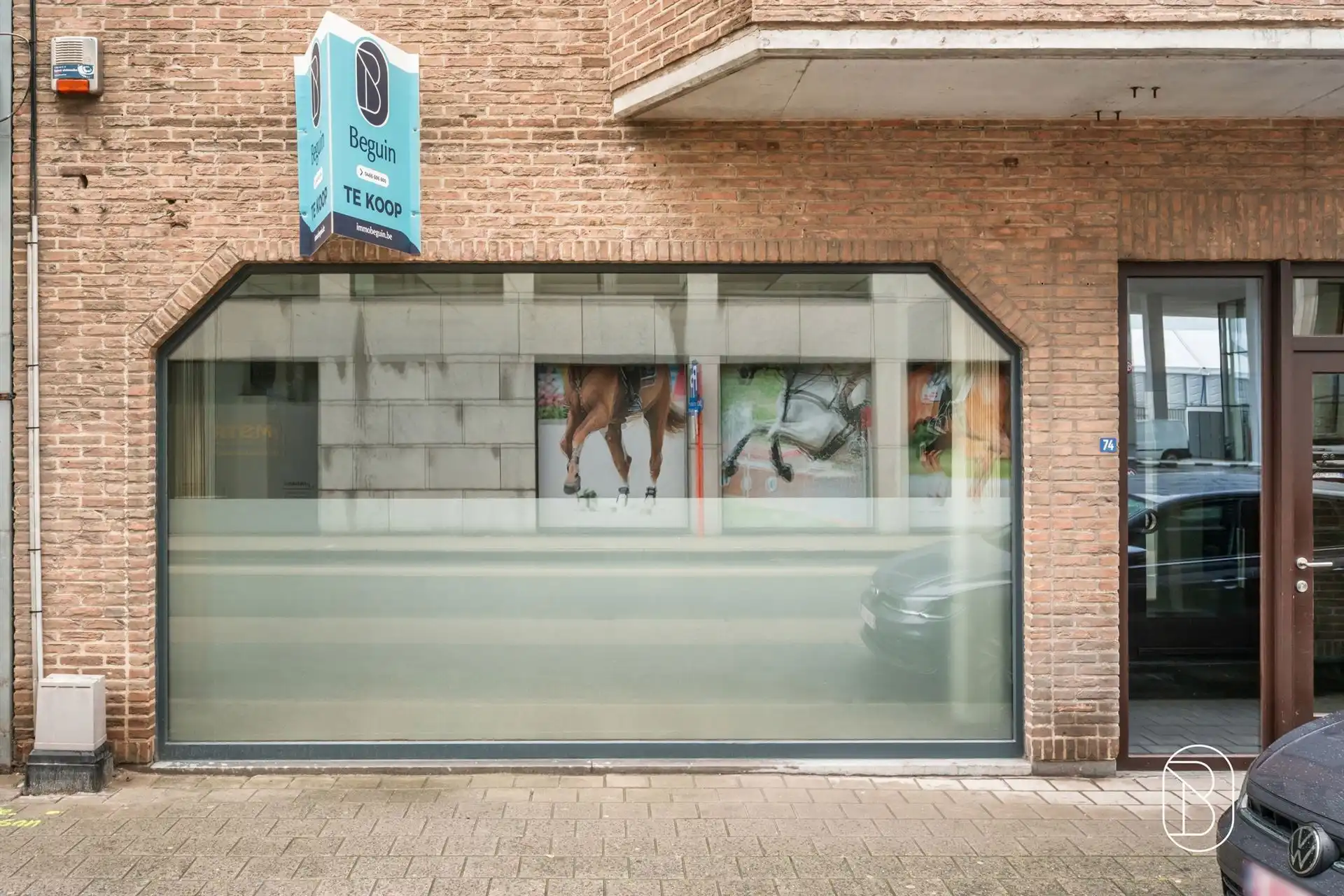 Instapklaar handelspand in centrum Waregem!  foto 3