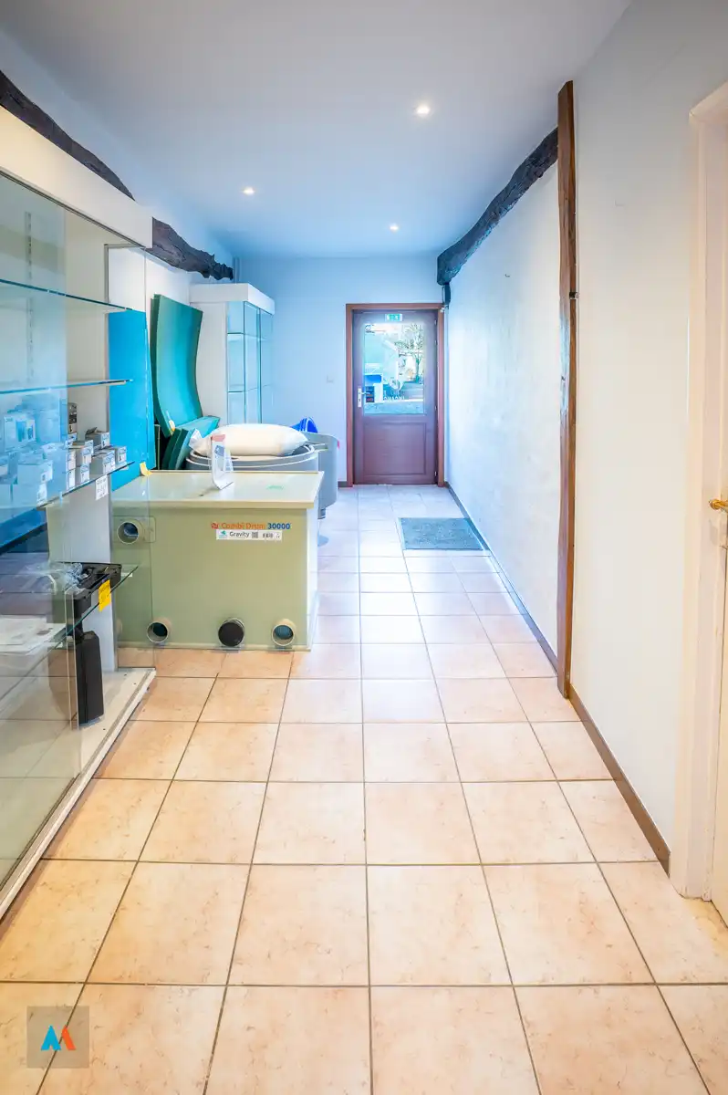 Polyvalent gebouw foto 19