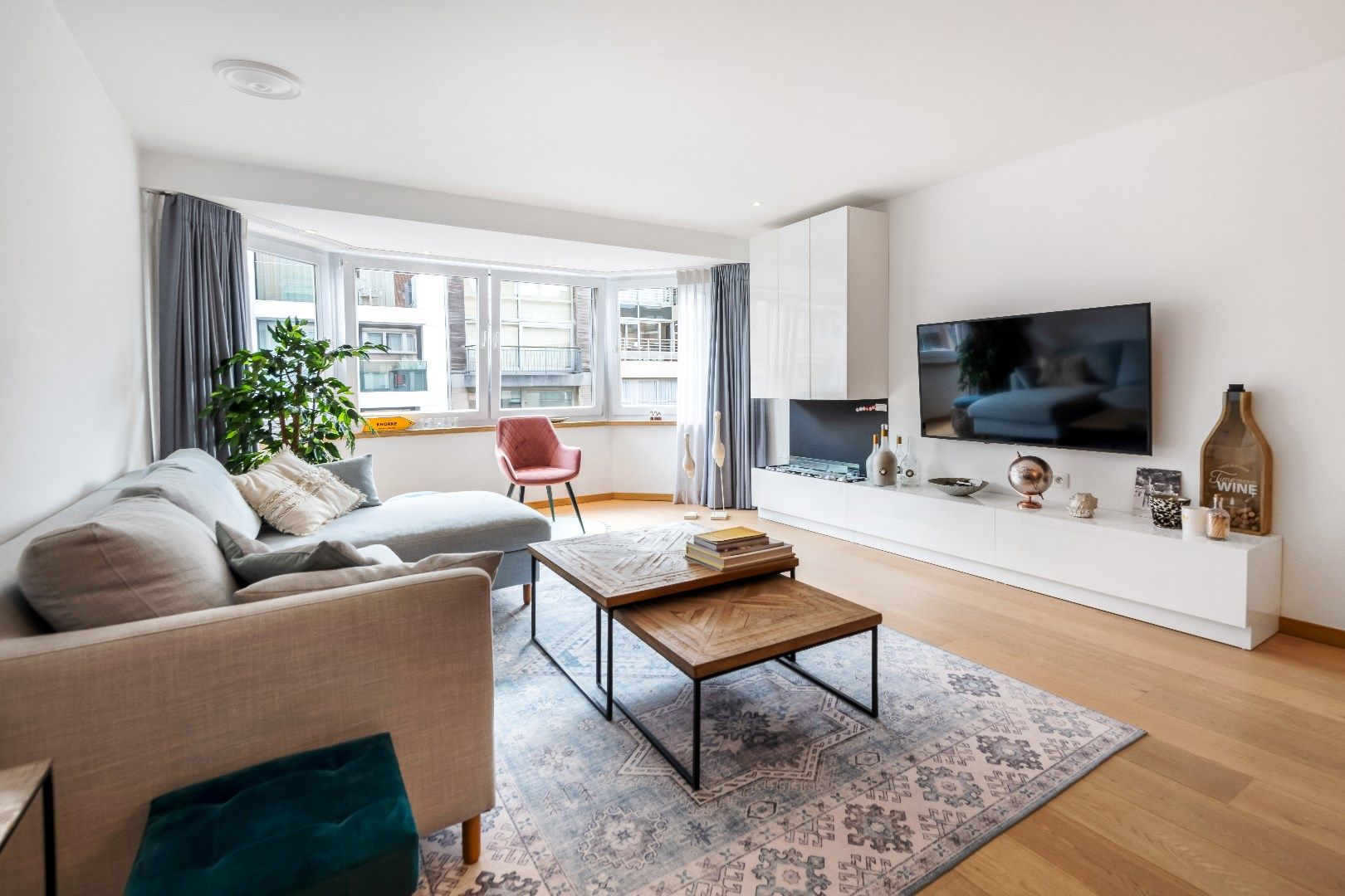 Mooi vernieuwd appartement centraal gelegen op de Paul Parmentierlaan foto 5