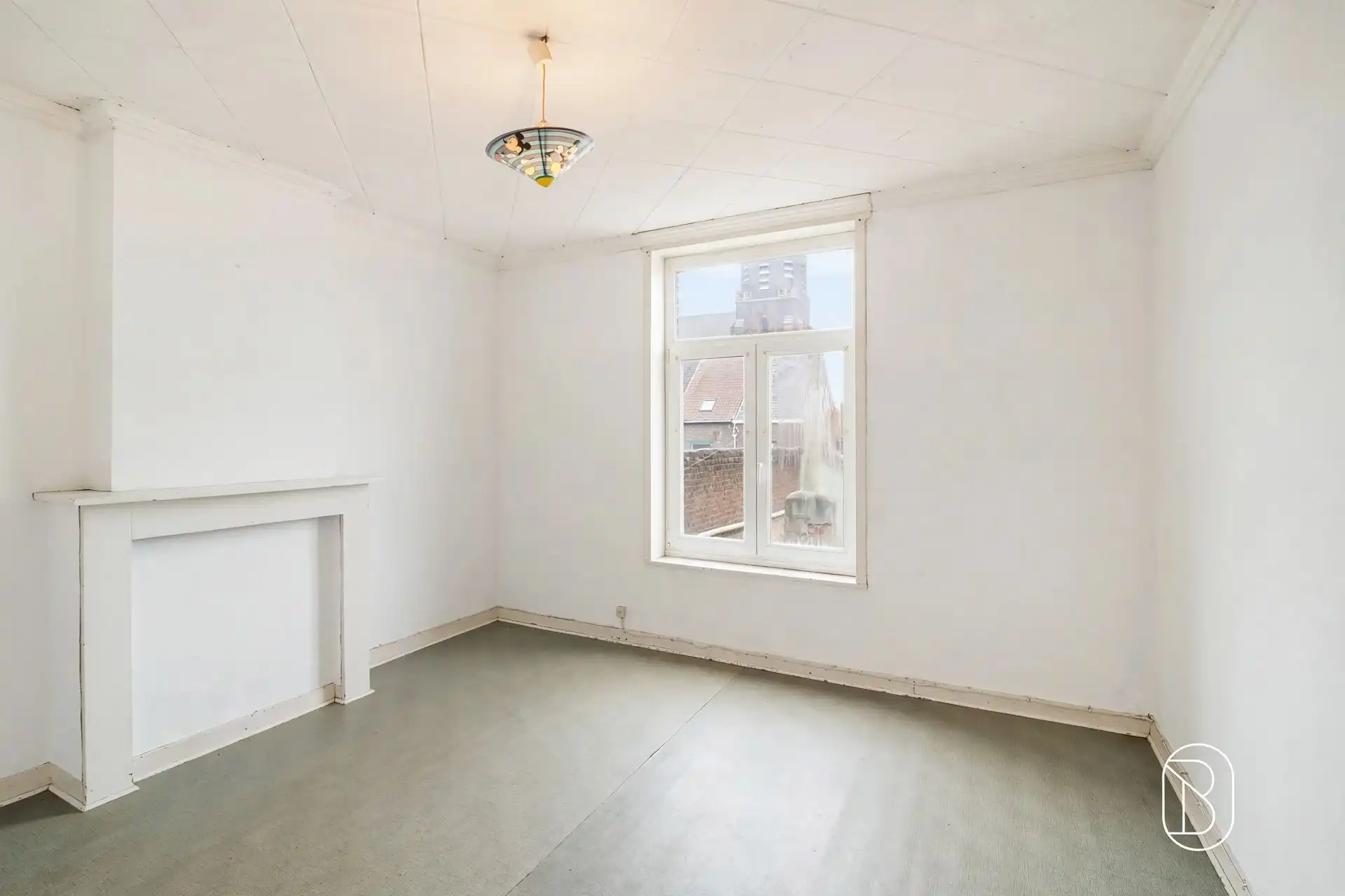 Te renoveren woning in centrum Lessines. foto 11