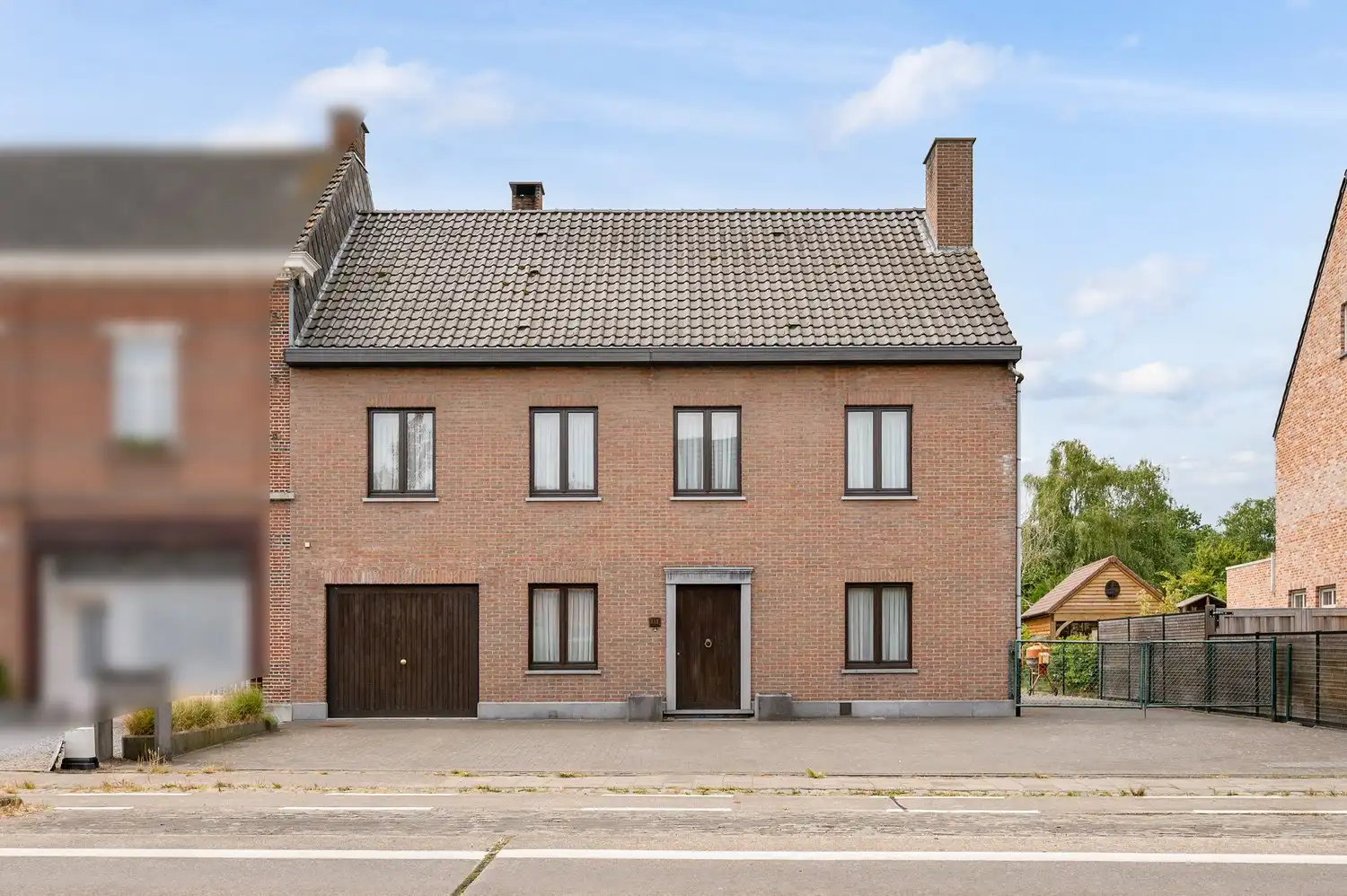 TE KOOP | Ruime halfopen bebouwing met tuin in Booischot. foto 2