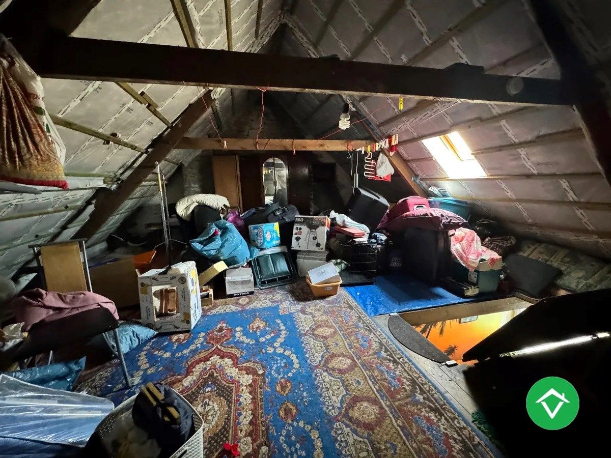 Instapklare woning met 4 slaapkamers in centrum van Koekelare foto 17