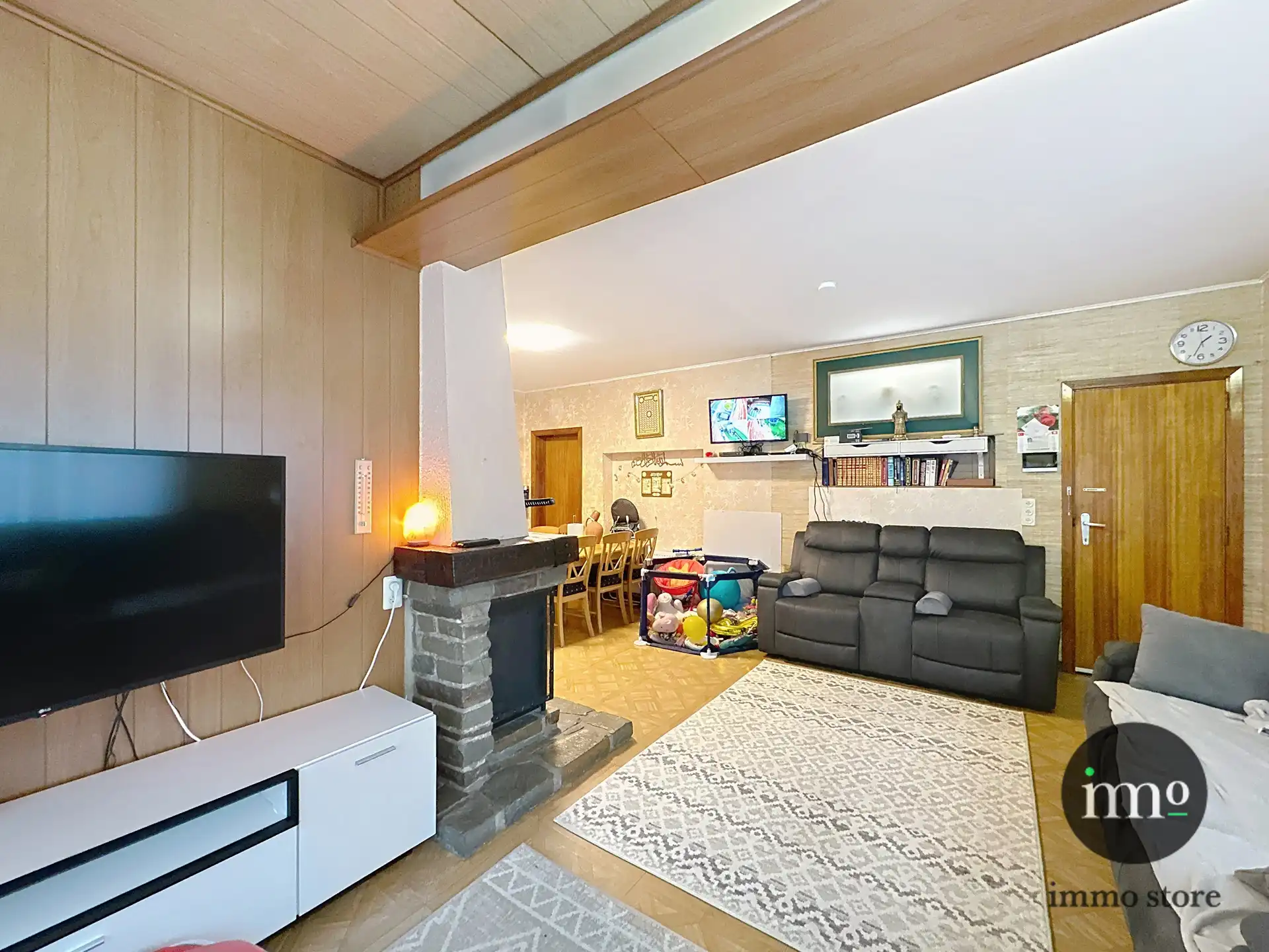 Praktische driegevel woning met tal van mogelijkheden foto 5