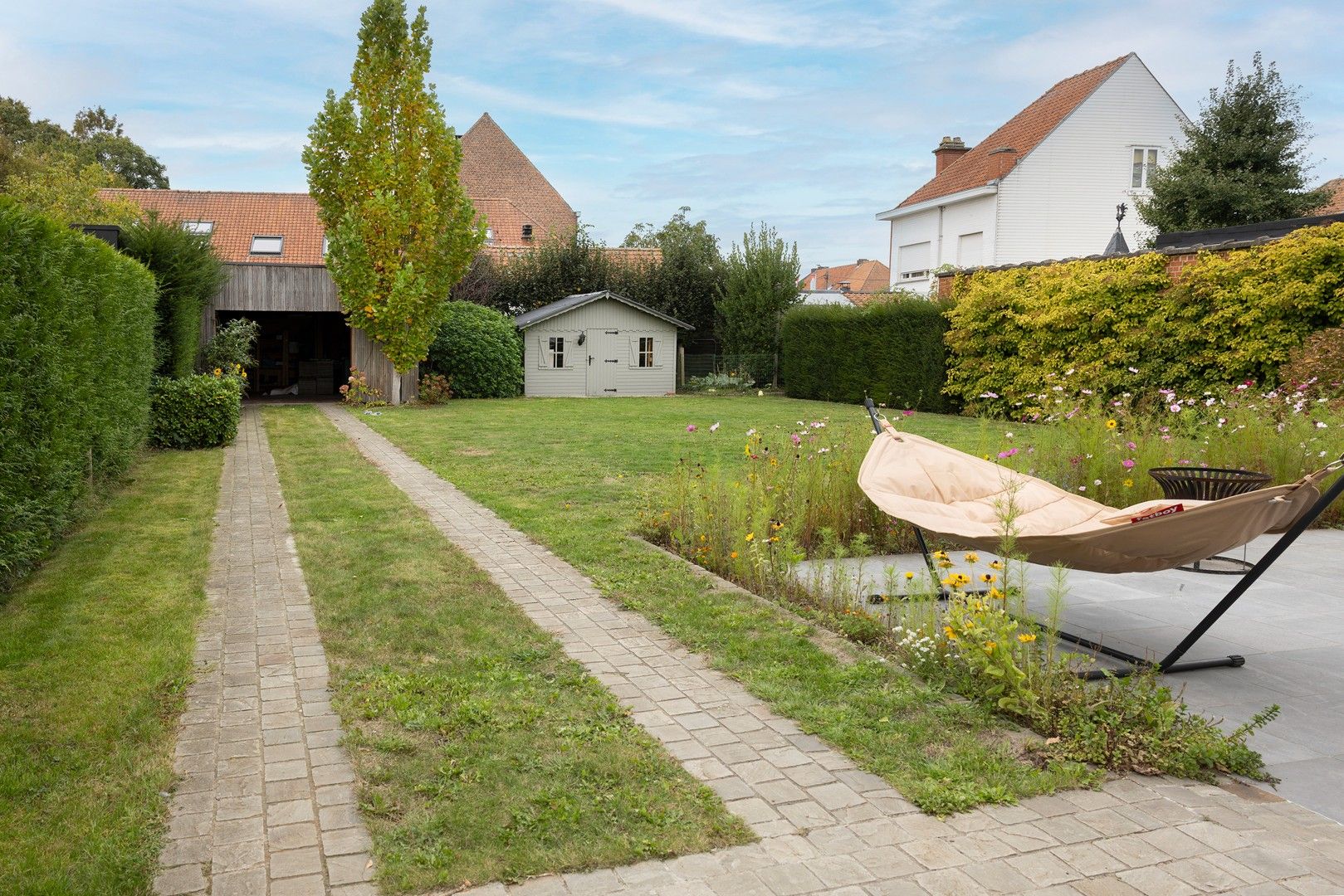 Grote woning met 4 slpks, 2 badks, ... foto 21