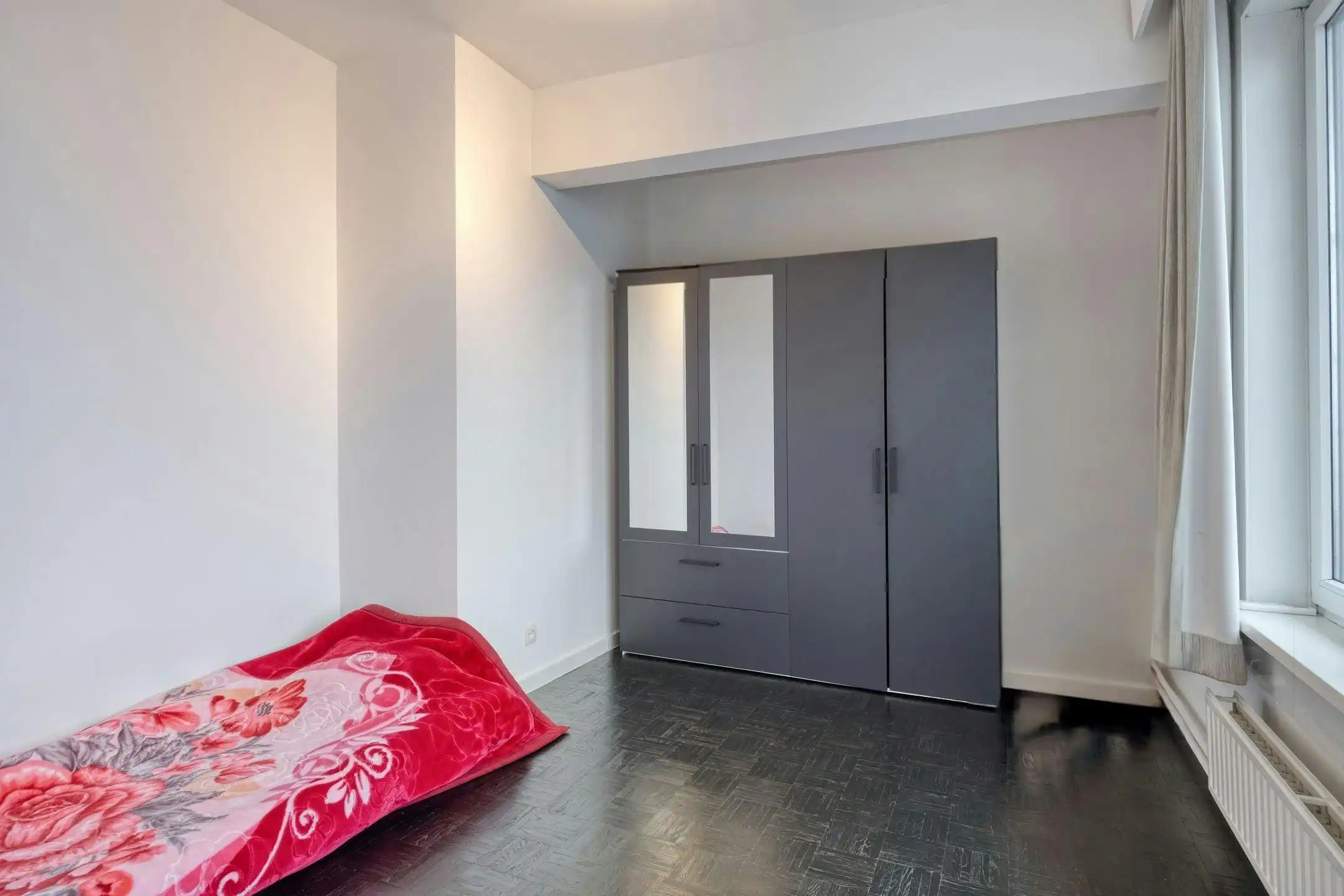 Instapklaar 1-slaapkamerappartement te koop in Wilrijk  foto 8