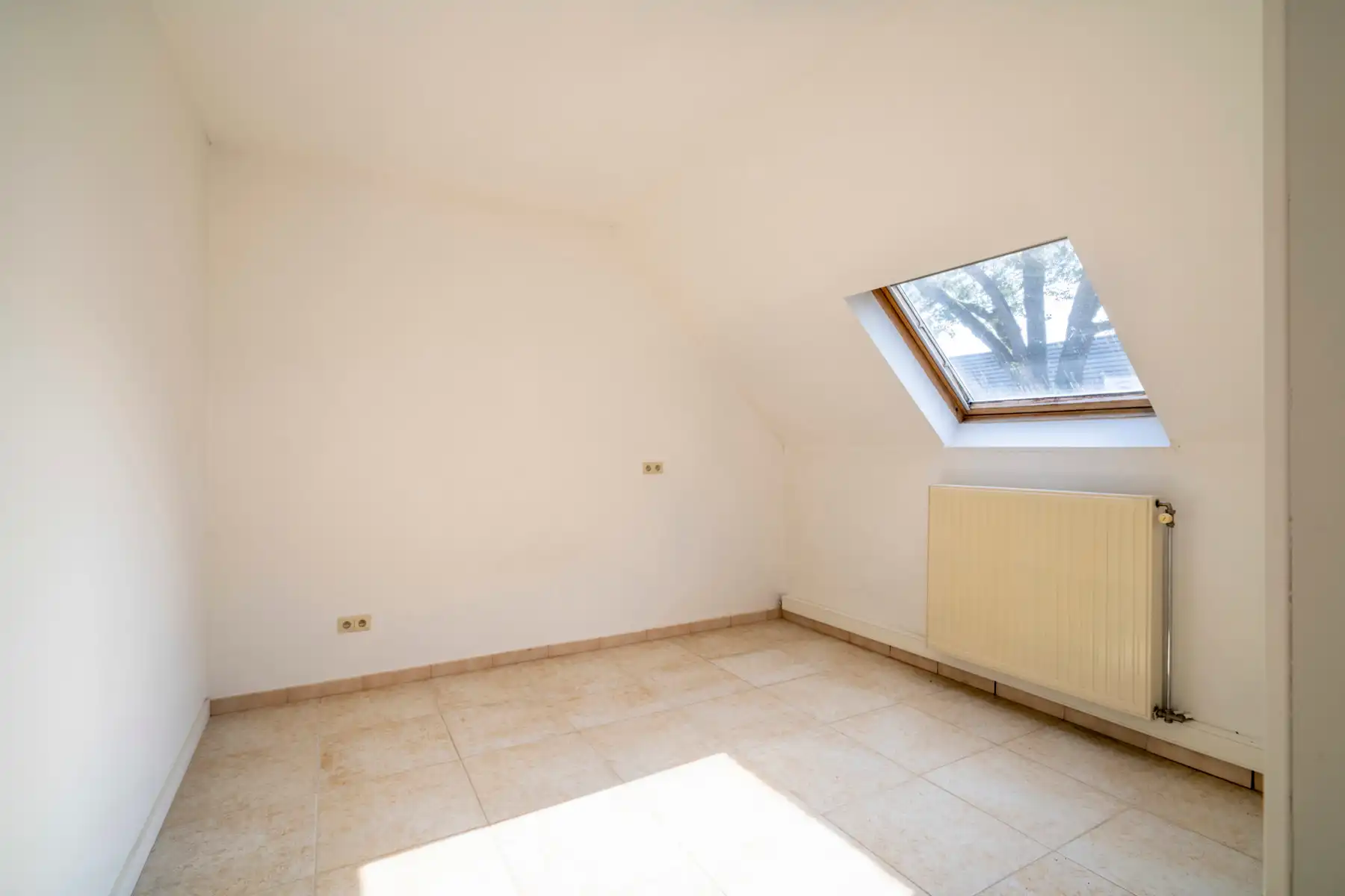 2-slaapkamerappartement (126m²) in het centrum van Zutendaal! foto 12