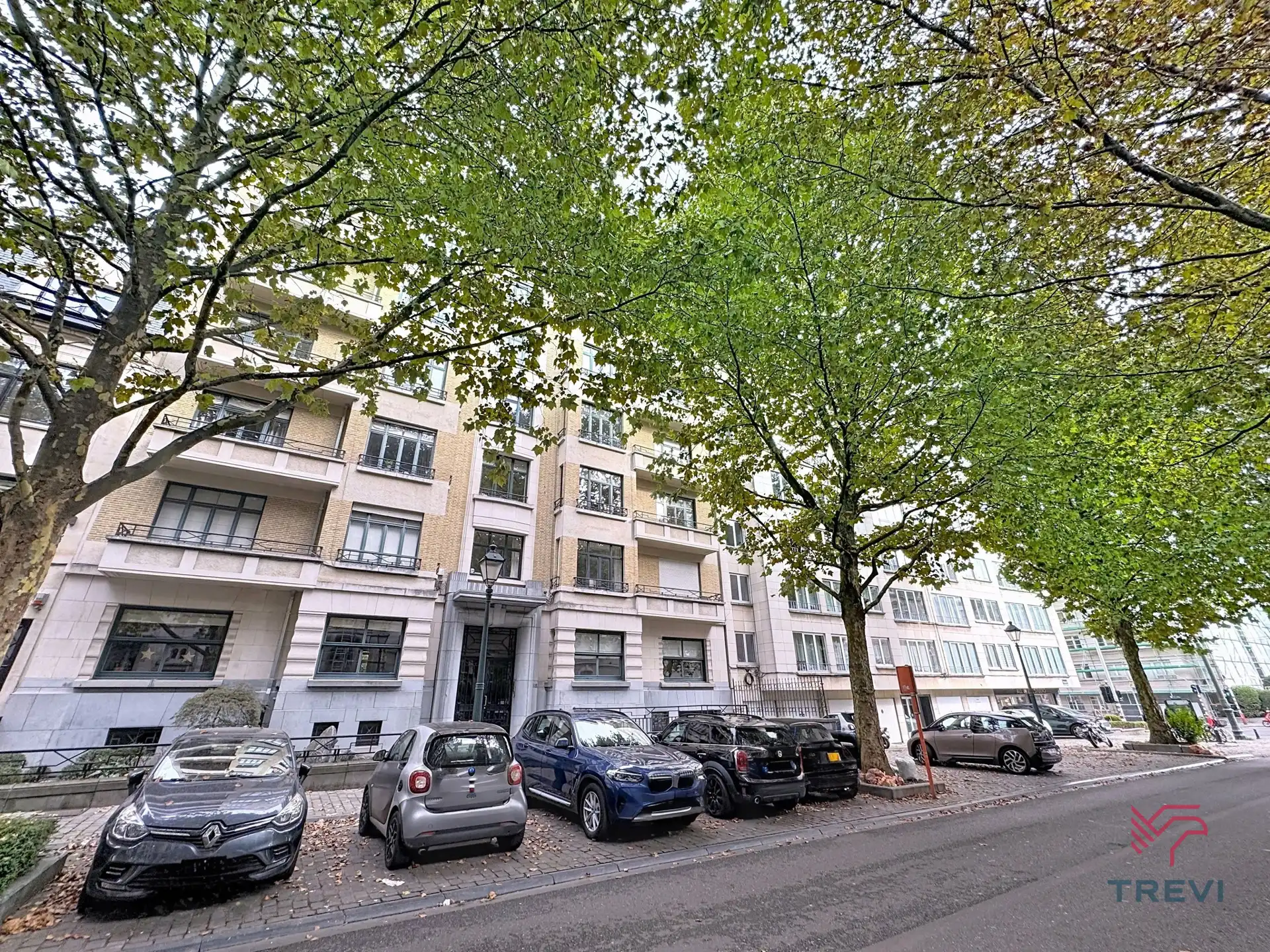 Appartement met 2 slaapkamers + kantoor  foto {{pictureIndex}}