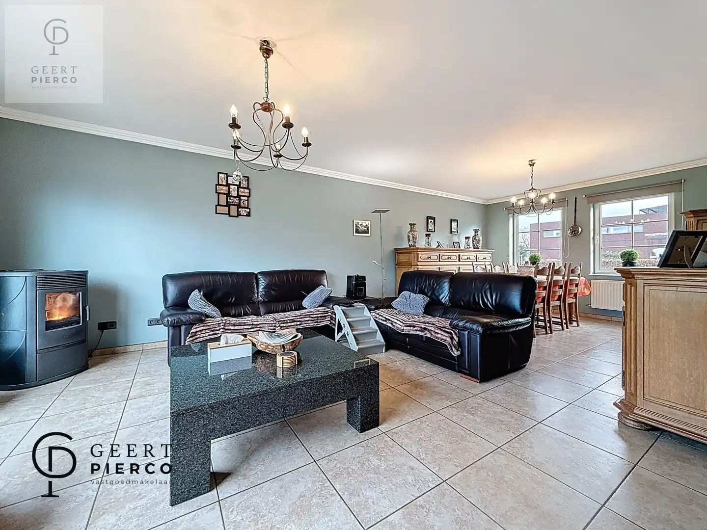 Knappe villa op 22are 93ca foto 7