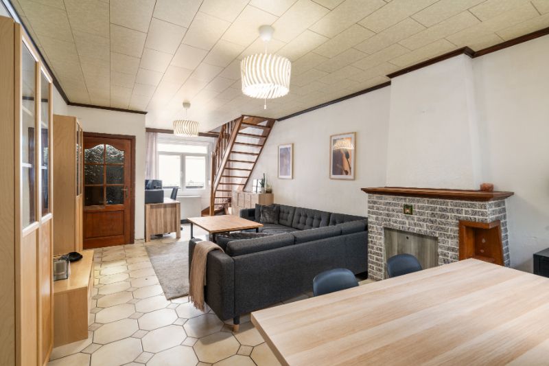 Woning aan de stadsrand foto 5