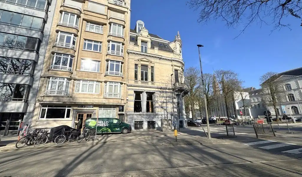 Kantoren te huur  in prachtig herenhuis te Antwerpen foto 22