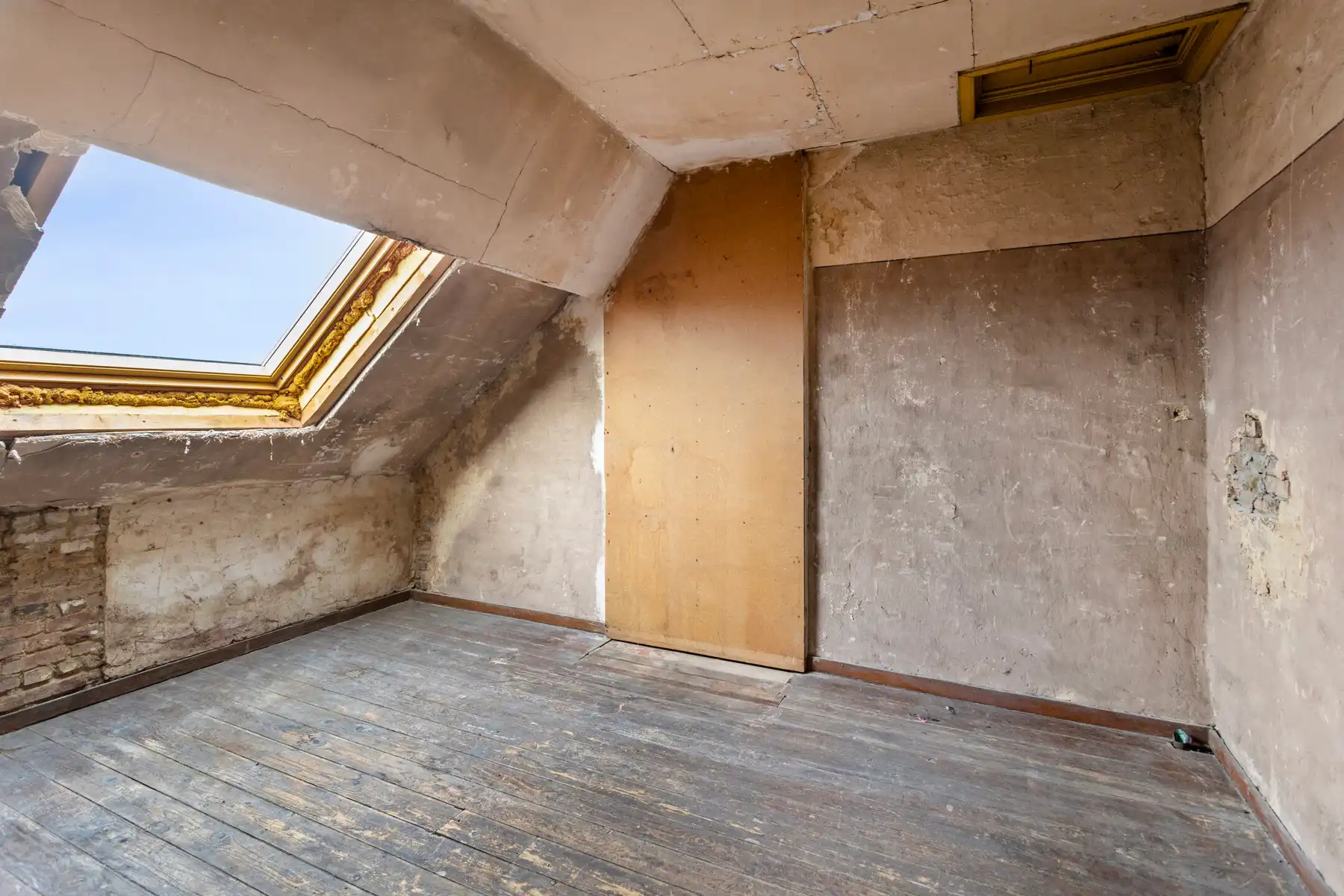 Woning met 6 slaapkamers. foto 20