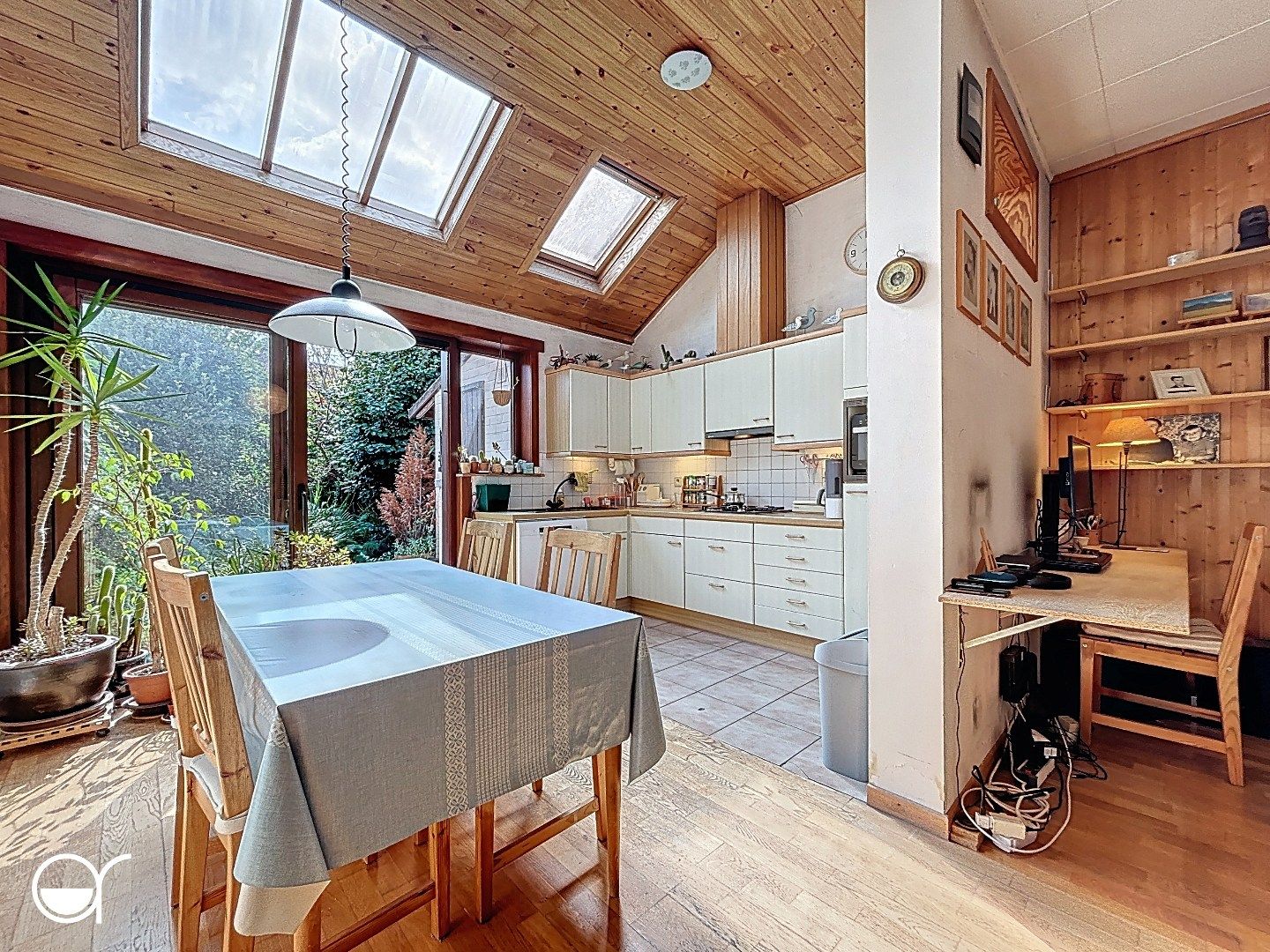 Op te frissen woning in Gentbrugge op gegeerde locatie foto 6