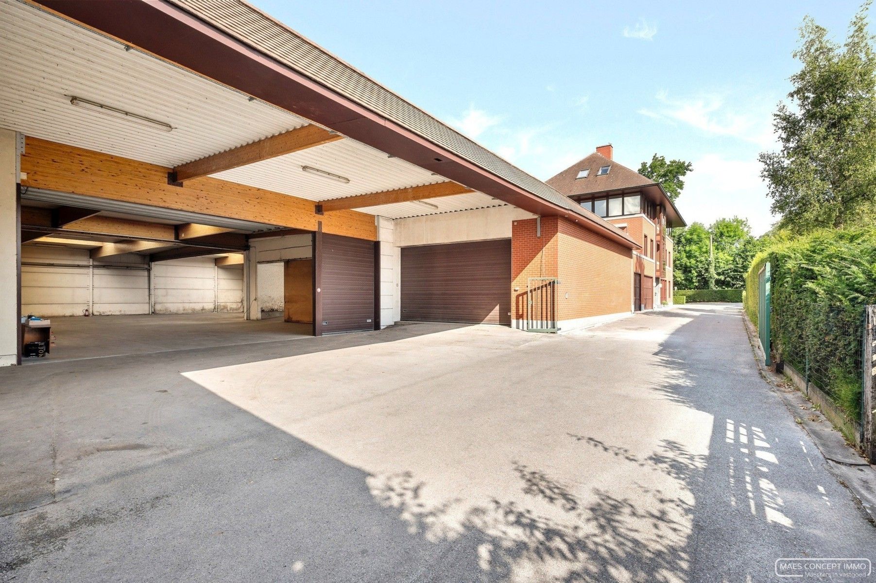 Magazijn te huur vlak aan station van Anzegem foto 10