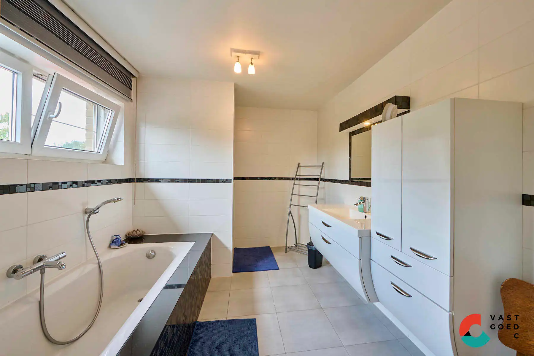 Huis te koop foto 15