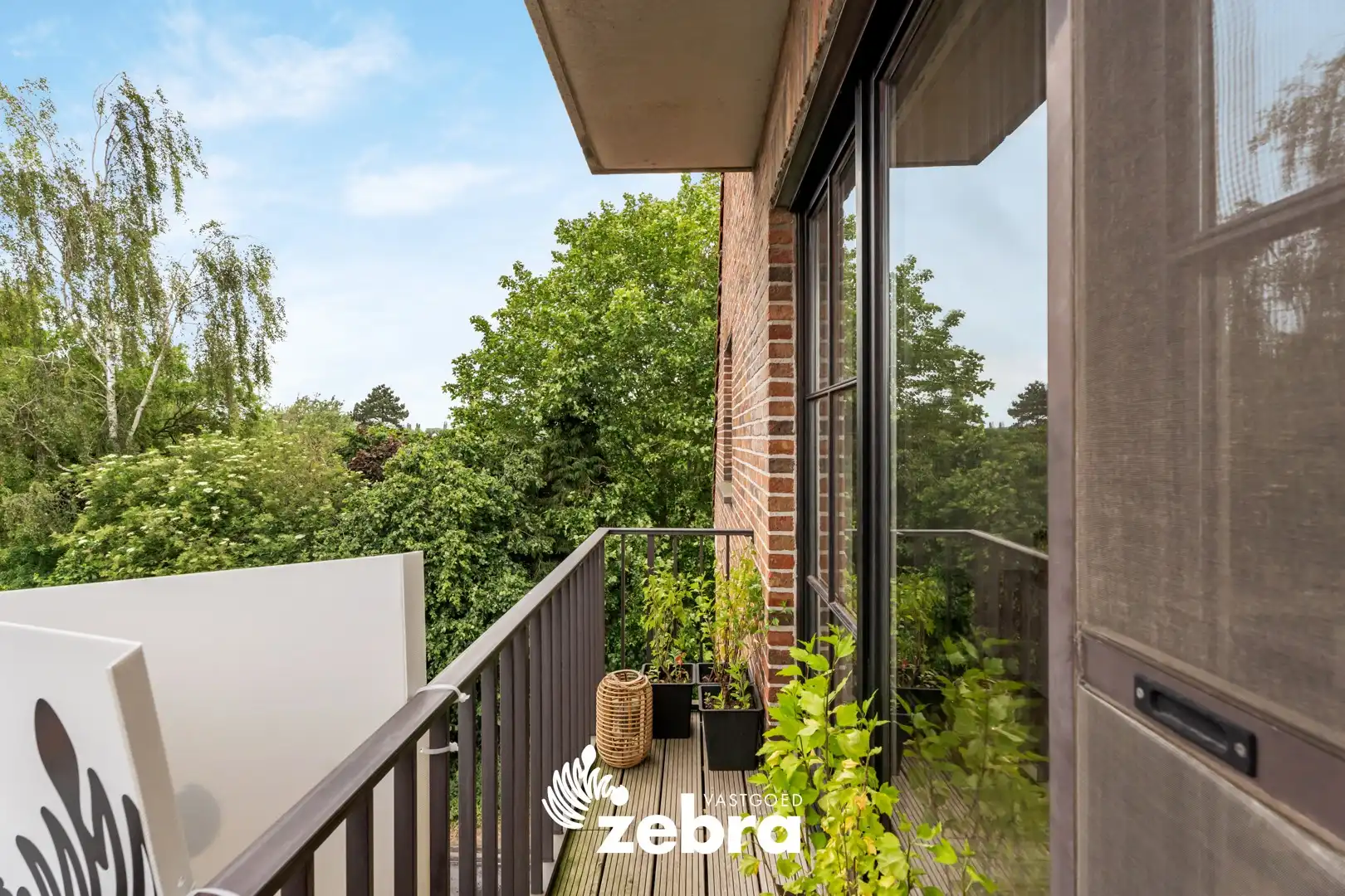 Ruim & instapklaar appartement met garage op een centrale ligging te Harelbeke! foto 14