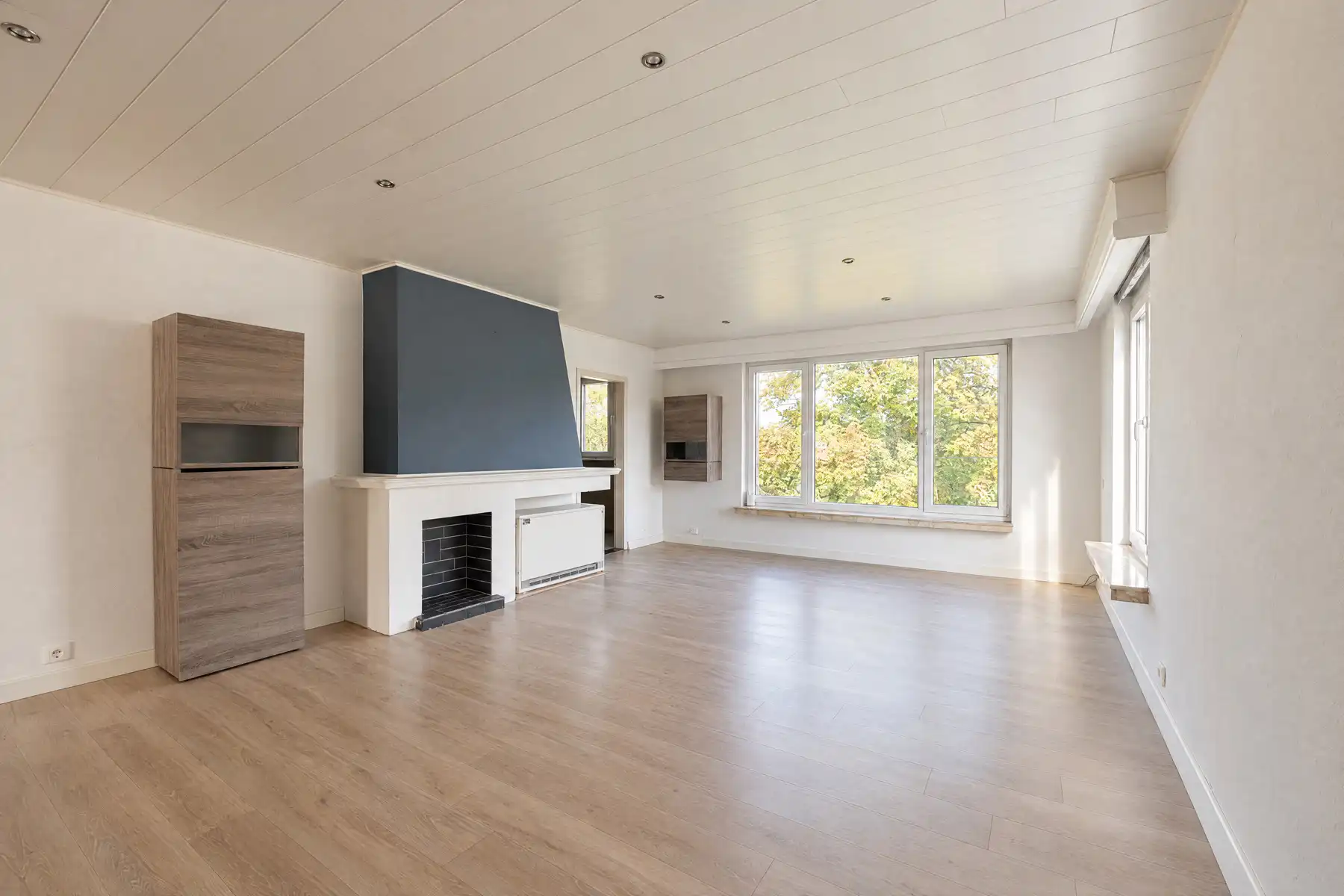 RUIM HOEKAPPARTEMENT MET 3 SLAAPKAMERS & TERRAS foto 2
