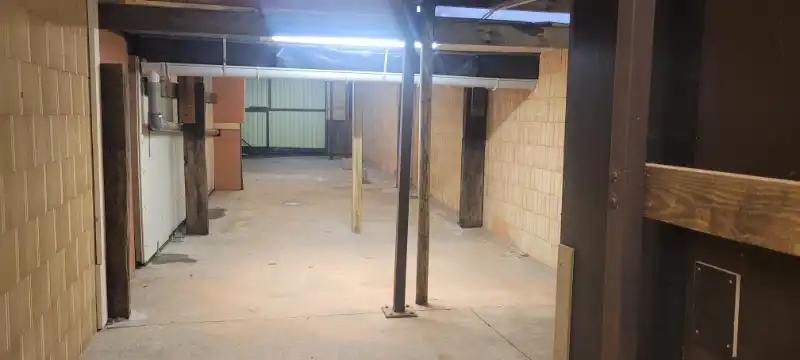 Roeselare: nabij de Ring van Roeselare: opslagruimtes te huur foto 3