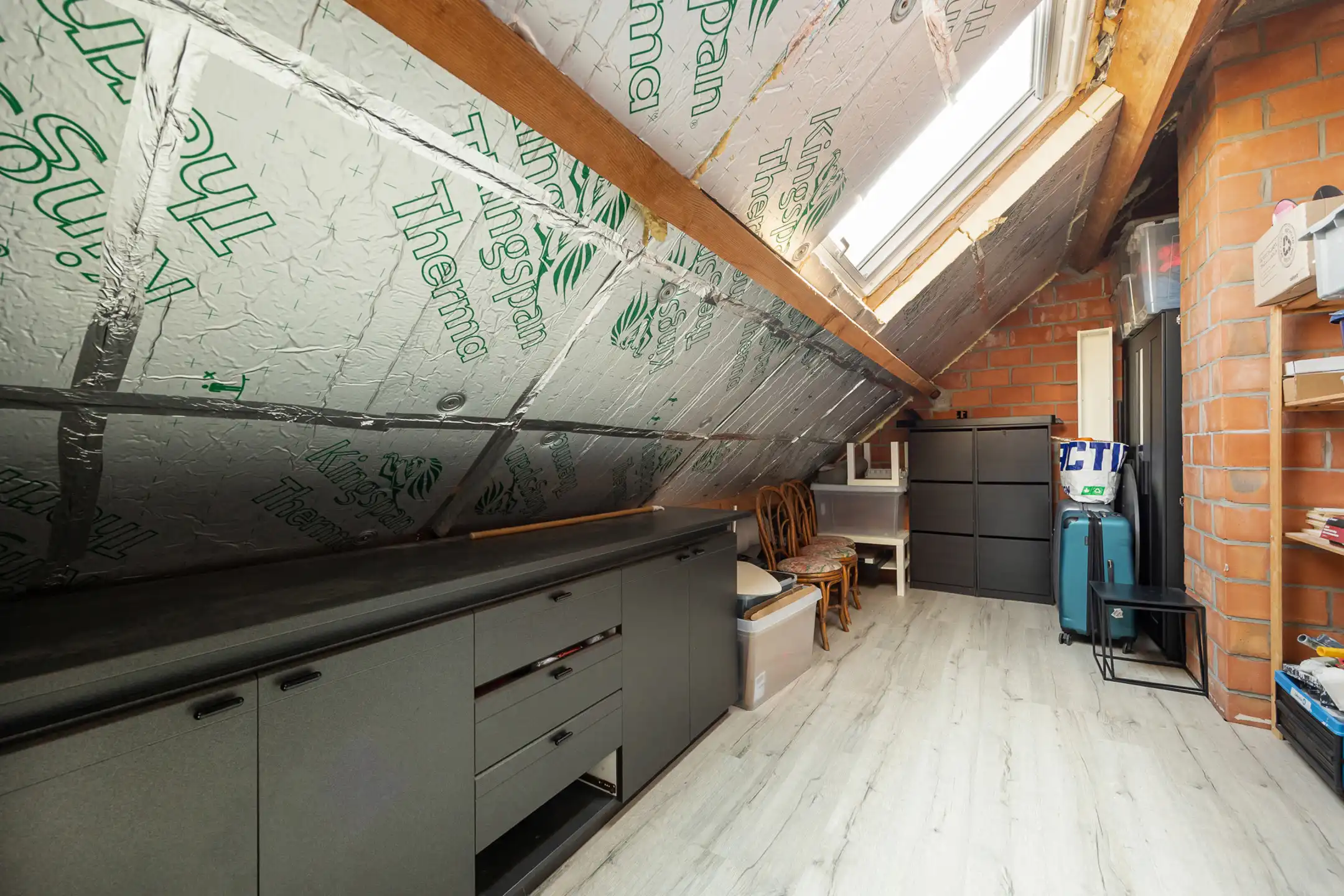 Instapklare halfopen bebouwing met zicht op velden foto 17