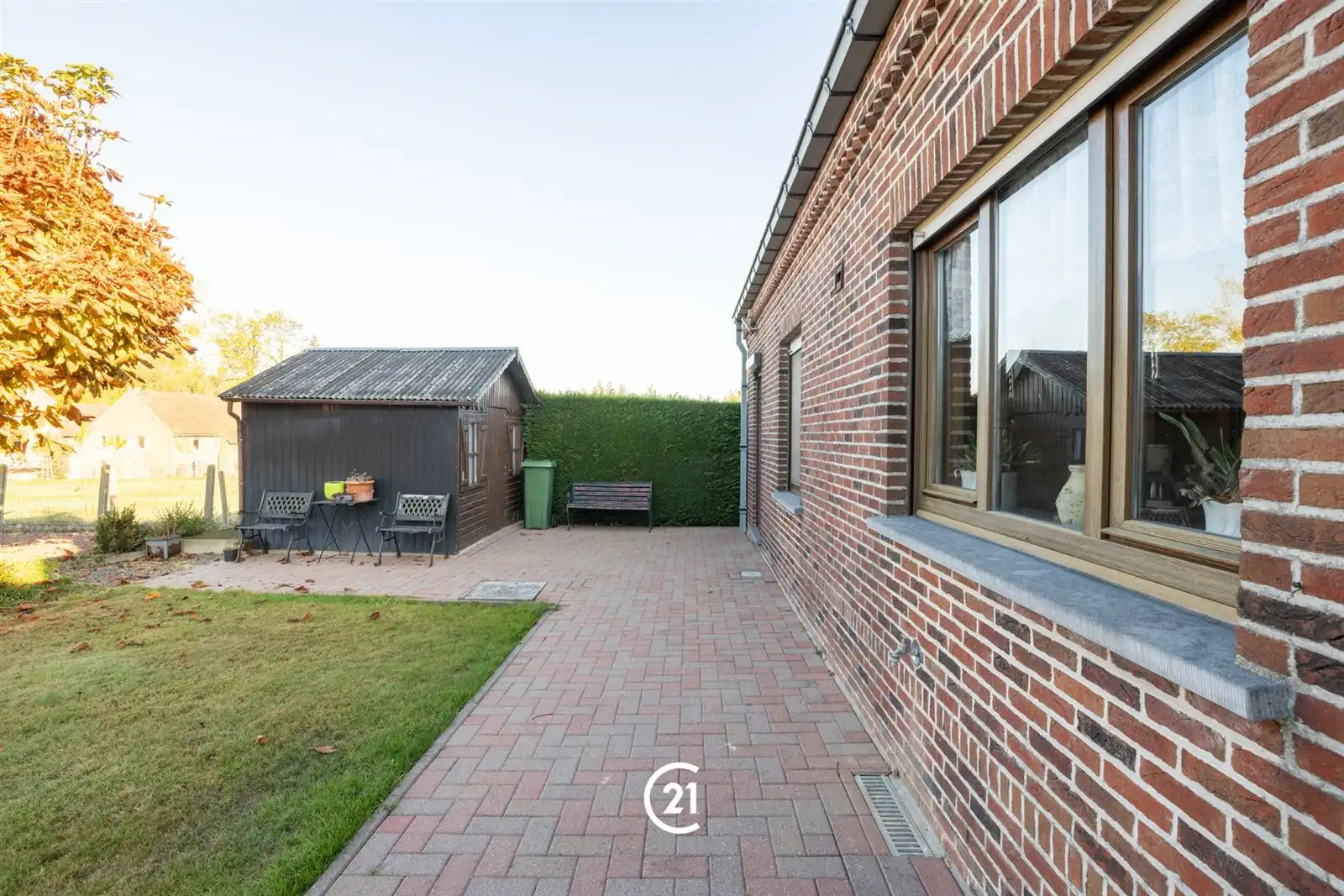 Rustig gelegen Fermette, slpks op geljkvloers met aangename tuin foto 4