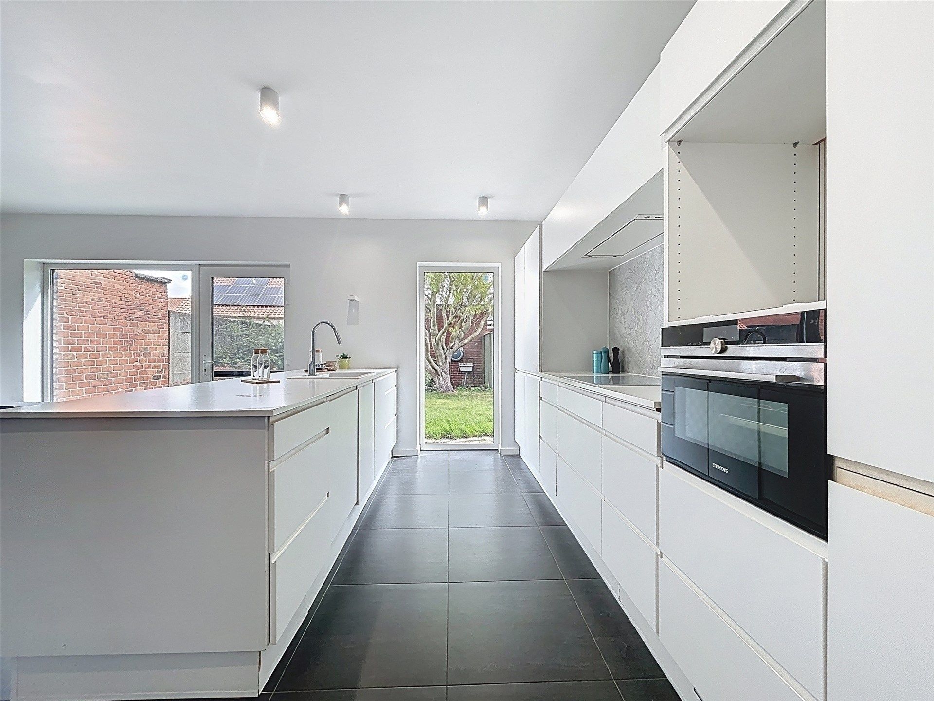 Energiezuinige half-open bebouwing met 4 slp en tuin foto 6