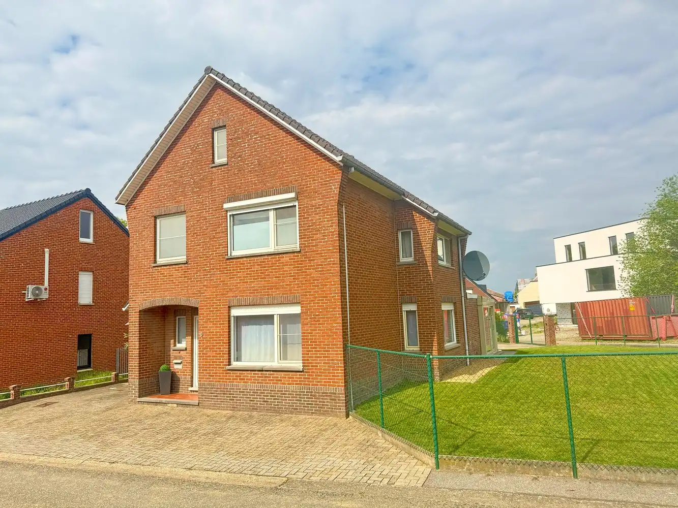 Charmante gezinswoning op een hoekperceel in het rustige Vreren foto 18