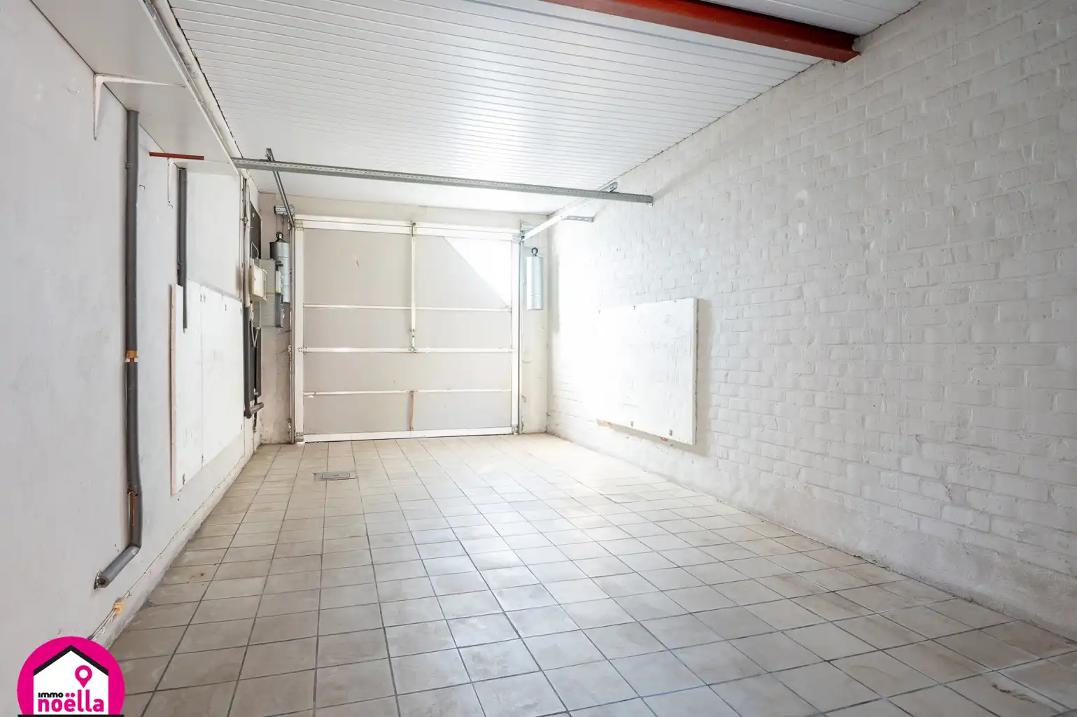 Te koop: te renoveren rijwoning op toplocatie foto 16