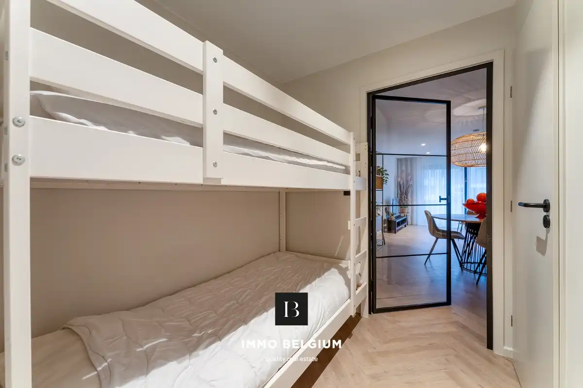 Gerenoveerd appartement/studio nabij de zeedijk van Mariakerke foto 5