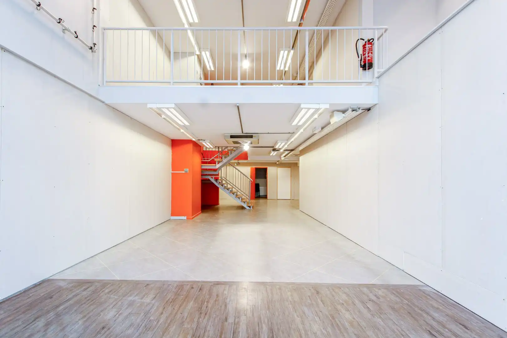 Commerciële ruimte te huur Lippenslaan 148 - - 8300 Knokke-Heist